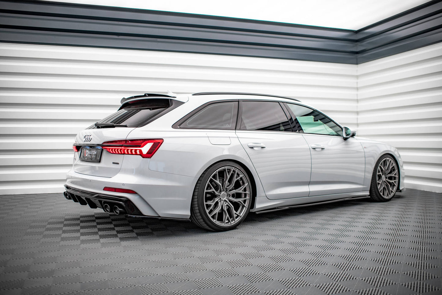 Diffusor Heck Ansatz für + Endschalldampfer Sportauspuff Attrappe Audi A6 S-Line / S6 C8 / C8 Facelift