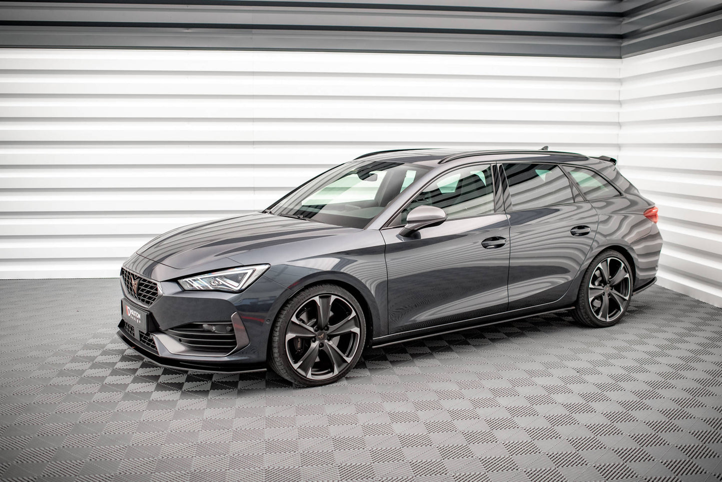 Street Pro Seitenschweller Ansatz für Cupra Leon Mk1