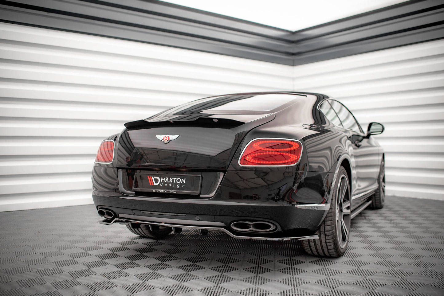 Mittlerer Cup Diffusor DTM Look Heck Ansatz für Bentley Continental GT V8 S Mk2 schwarz Hochglanz