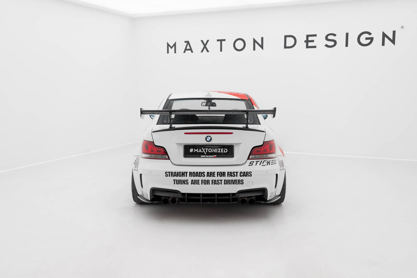 Carbon Spoiler With Internal Brackets Uprights V.2 BMW 1er M E82