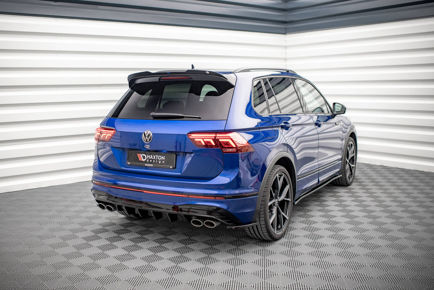 Diffusor Heck Ansatz für VW Tiguan R Mk2 Facelift schwarz Hochglanz