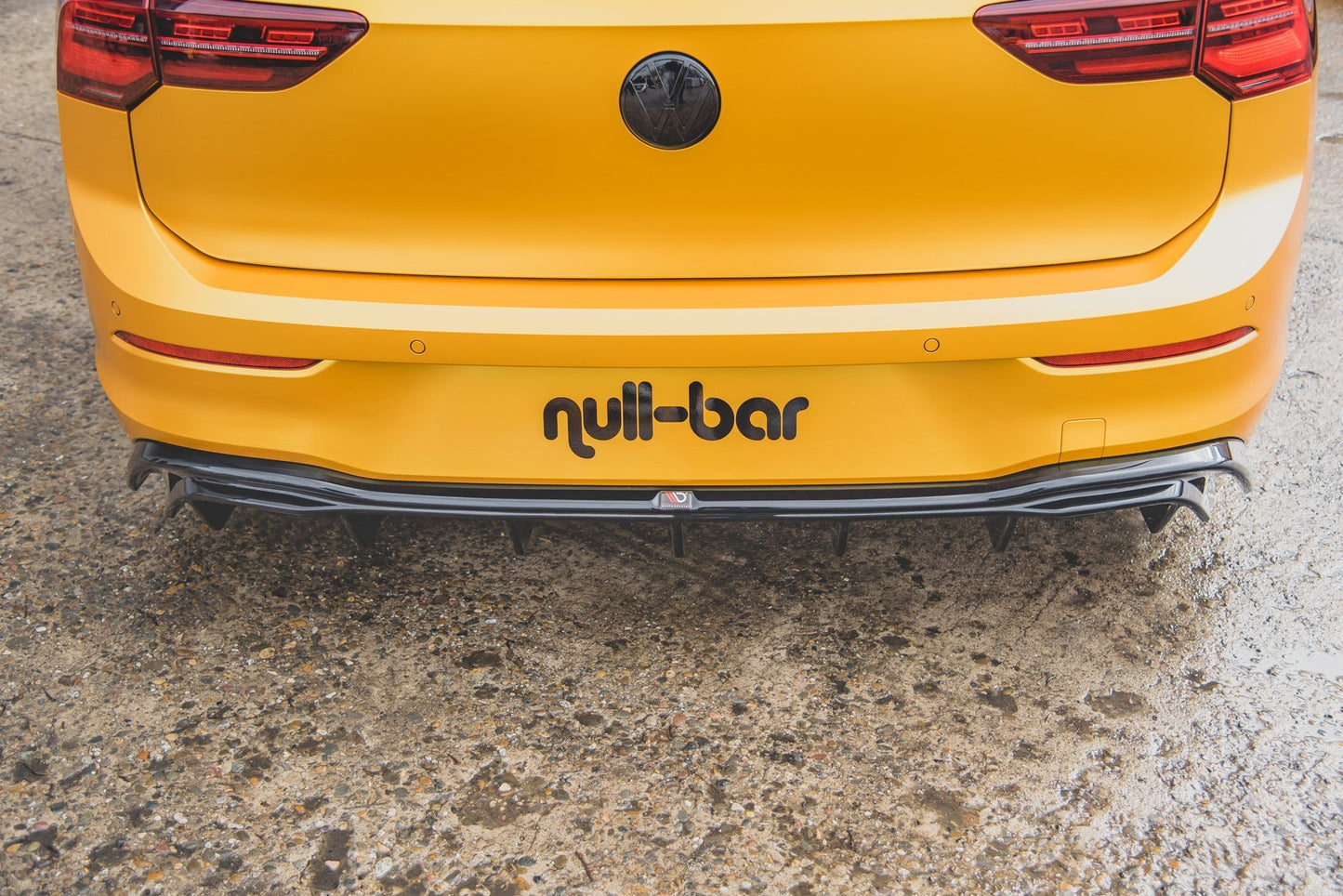 Diffusor Heck Ansatz für VW Golf Mk8 schwarz Hochglanz