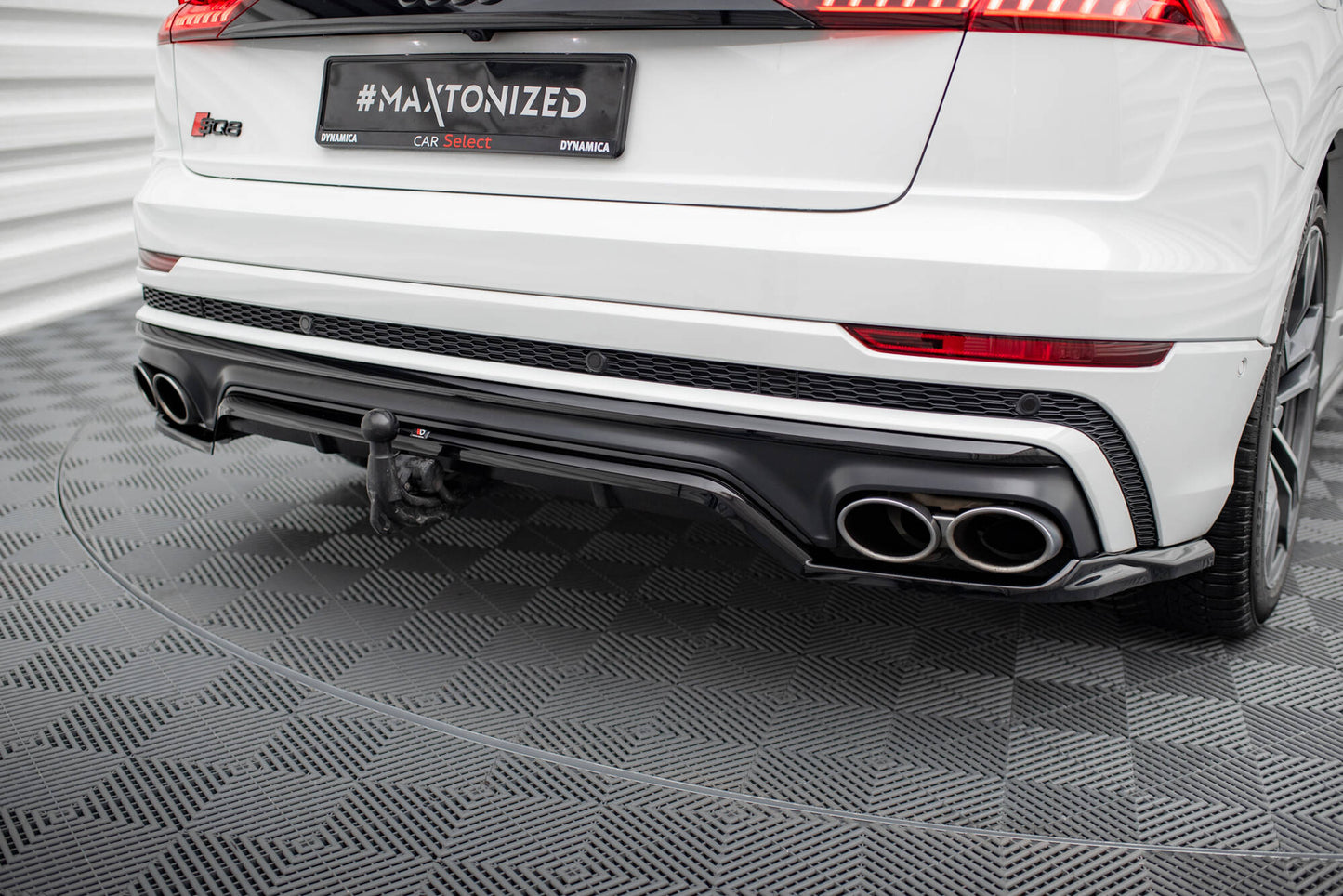 Mittlerer Cup Diffusor DTM Look Heck Ansatz für Audi SQ8 Mk1 schwarz Hochglanz