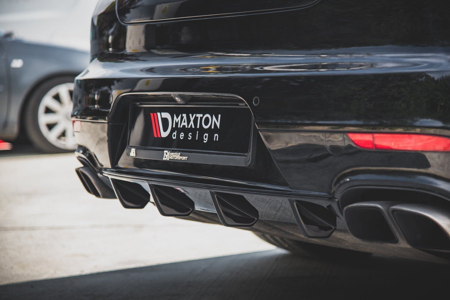 Diffusor Heck Ansatz für Porsche Panamera Turbo 970 Facelift schwarz Hochglanz