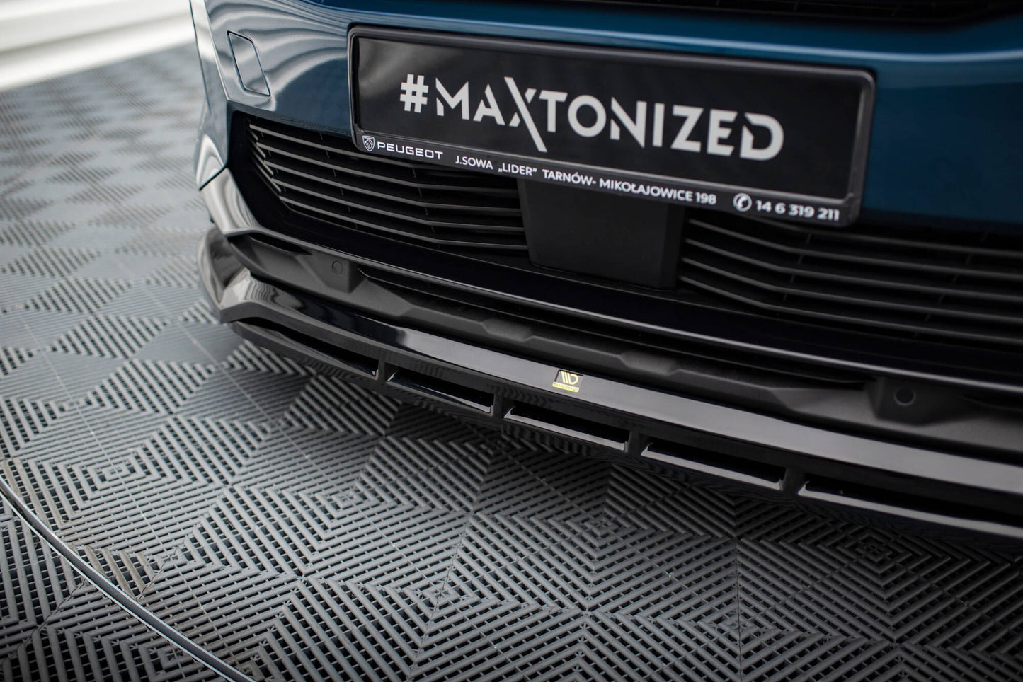 Front Ansatz für Peugeot 3008 GT-Line Mk2 Facelift schwarz Hochglanz