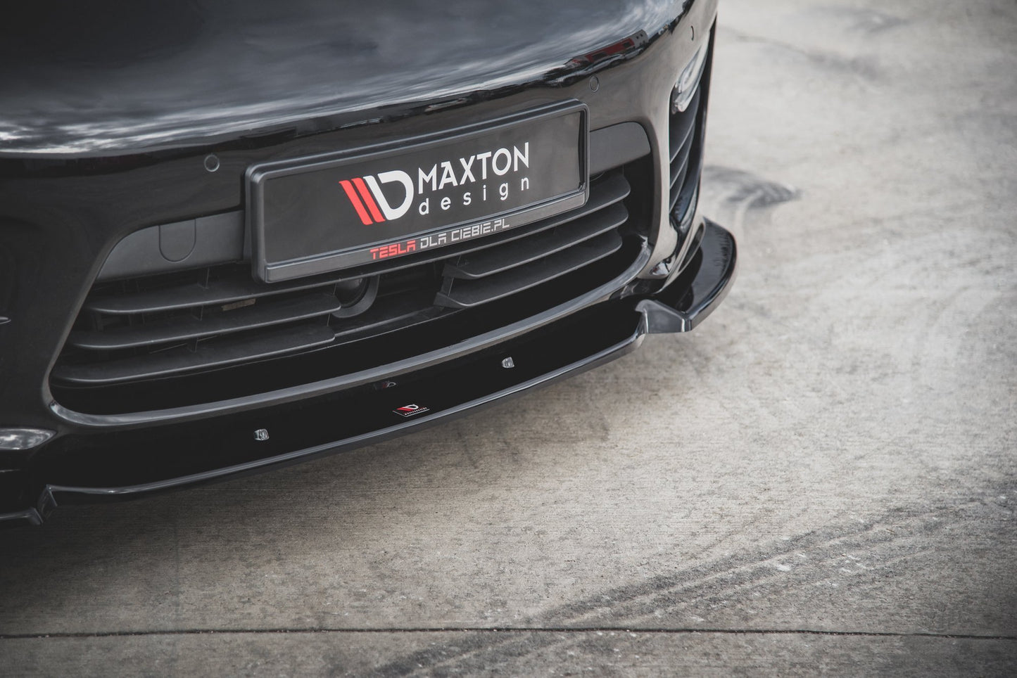 Front Ansatz V.1 für Porsche Panamera Turbo 970 Facelift schwarz Hochglanz