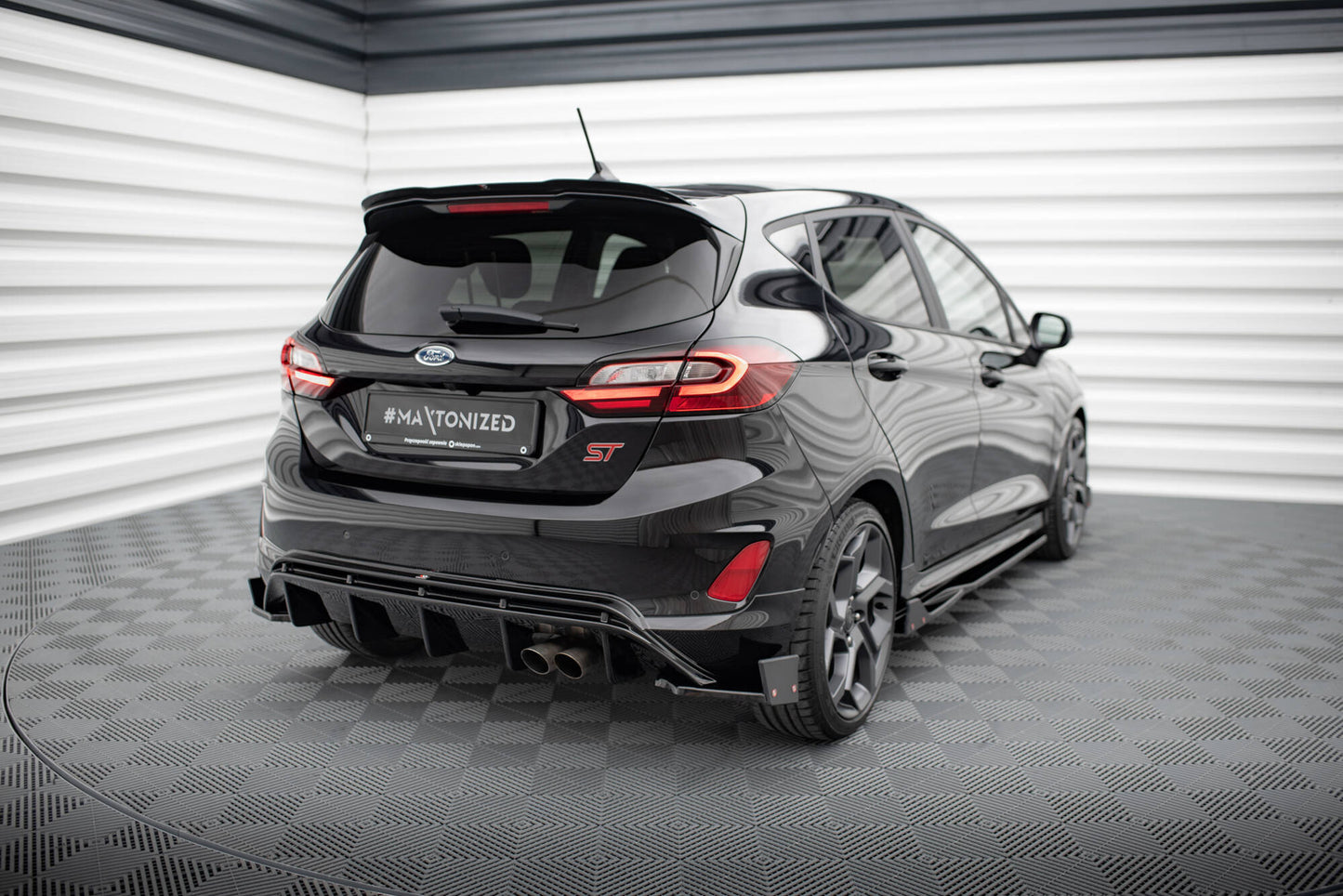 Heck Ansatz Flaps Diffusor für V.4 + Flaps Ford Fiesta ST Mk8