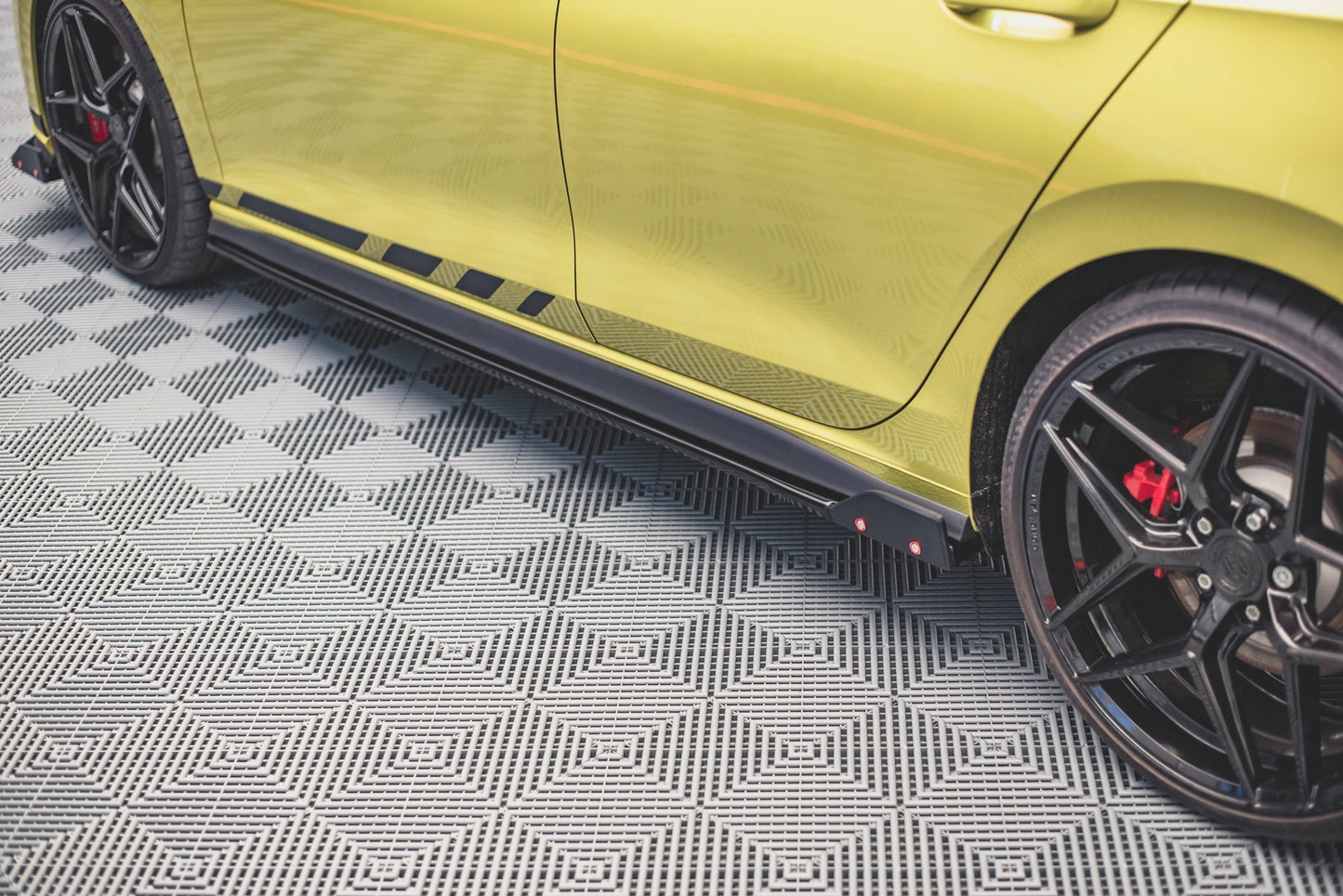 Seitenschweller Ansatz für V.2 für + Flaps Volkswagen Golf 8 GTI / GTI Clubsport