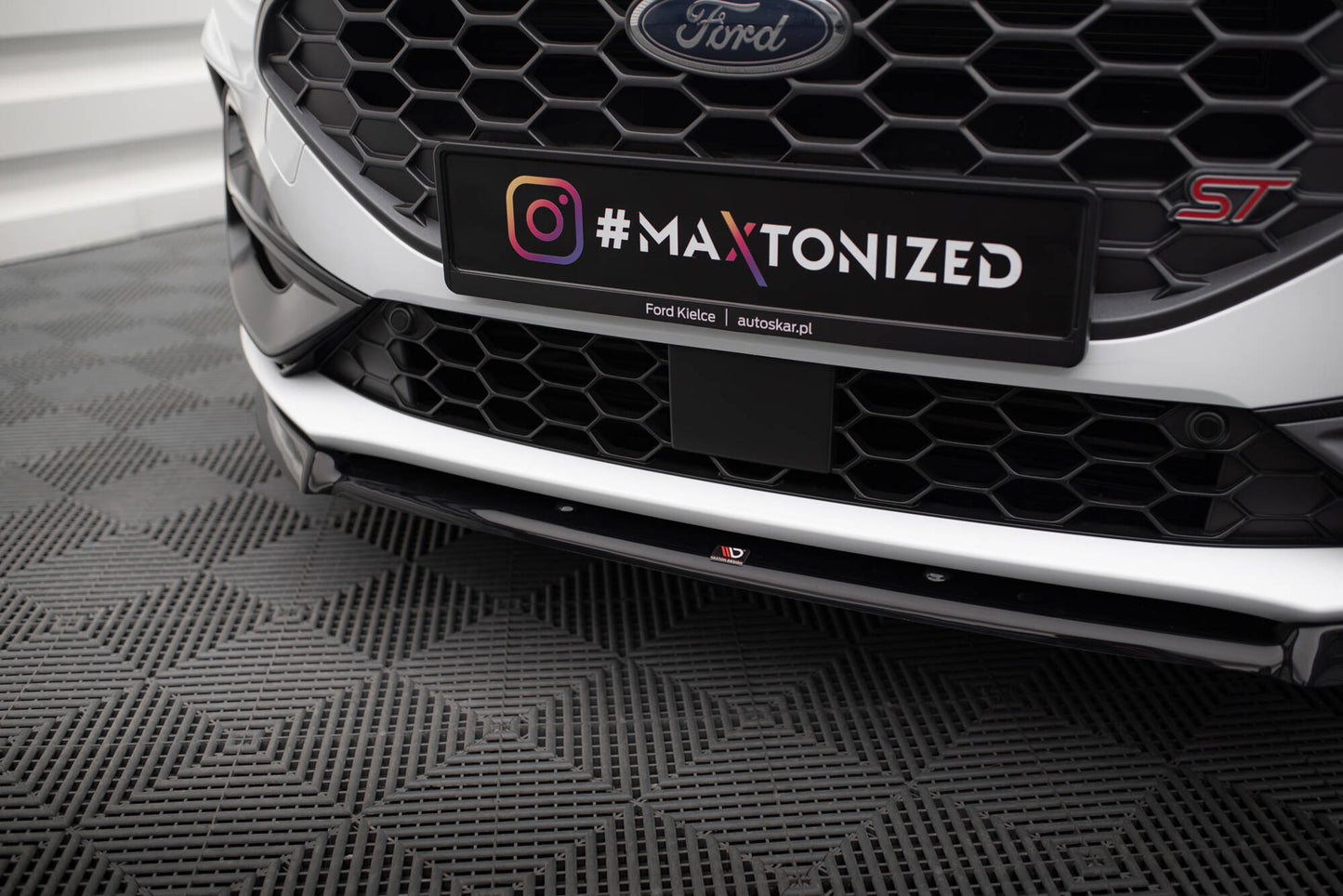 Front Ansatz V.2 für Ford Focus ST / ST-Line Mk4 Facelift schwarz Hochglanz
