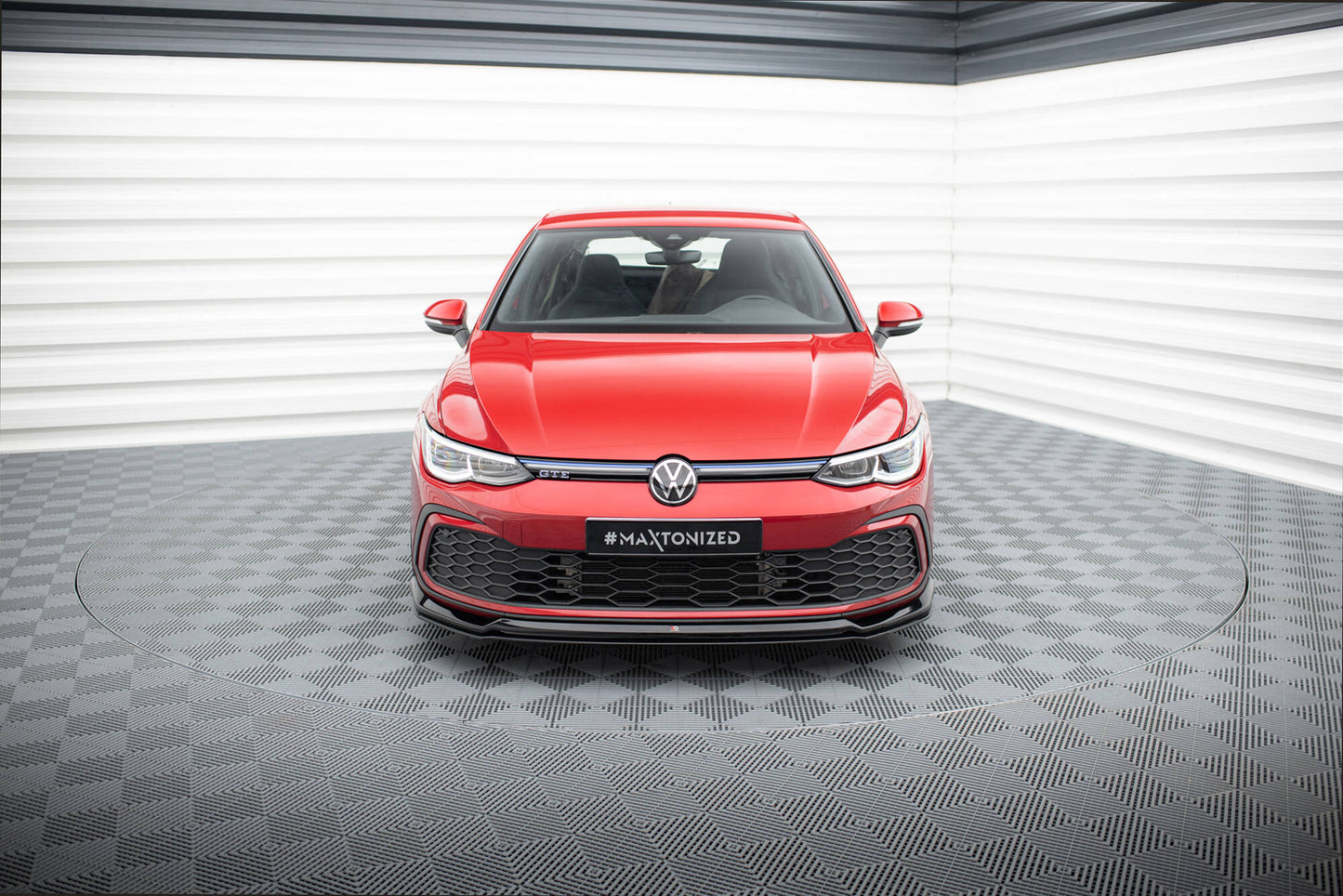 Front Ansatz V.6 für VW Golf GTI / GTE / GTD / R-Line Mk8 schwarz Hochglanz