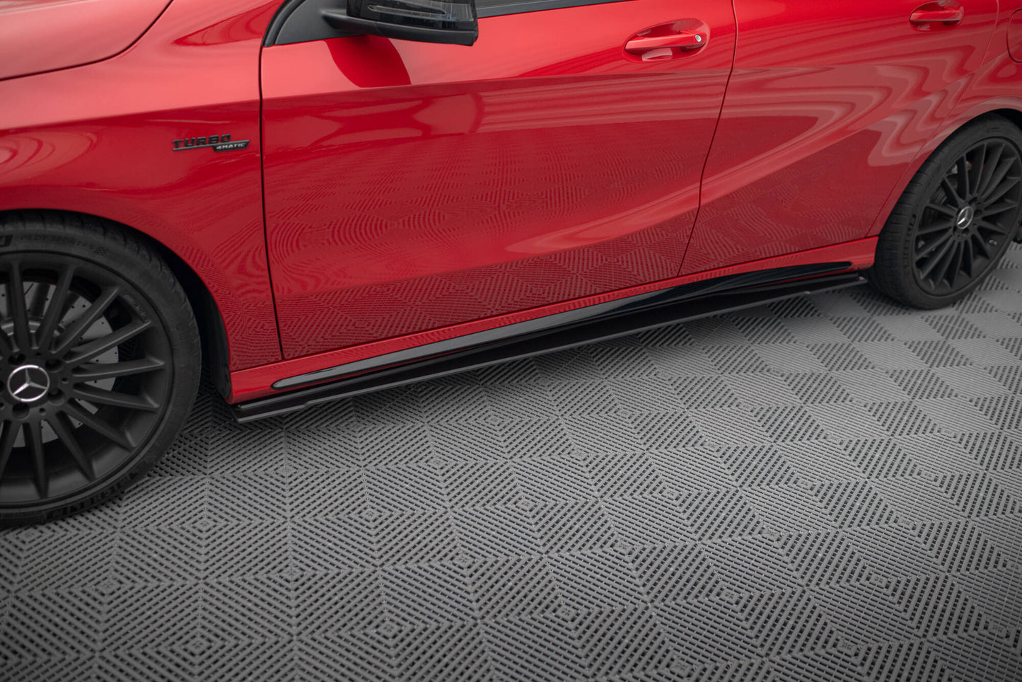 Street Pro Seitenschweller Ansatz für Mercedes-Benz A 45 AMG W176 Facelift