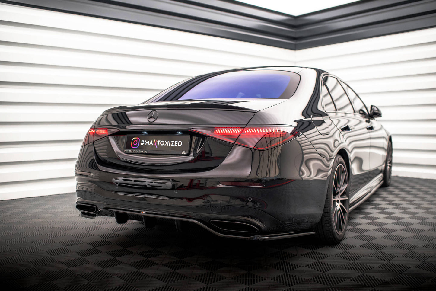 Spoiler CAP 3D für Mercedes-Benz S AMG-Line W223 schwarz Hochglanz