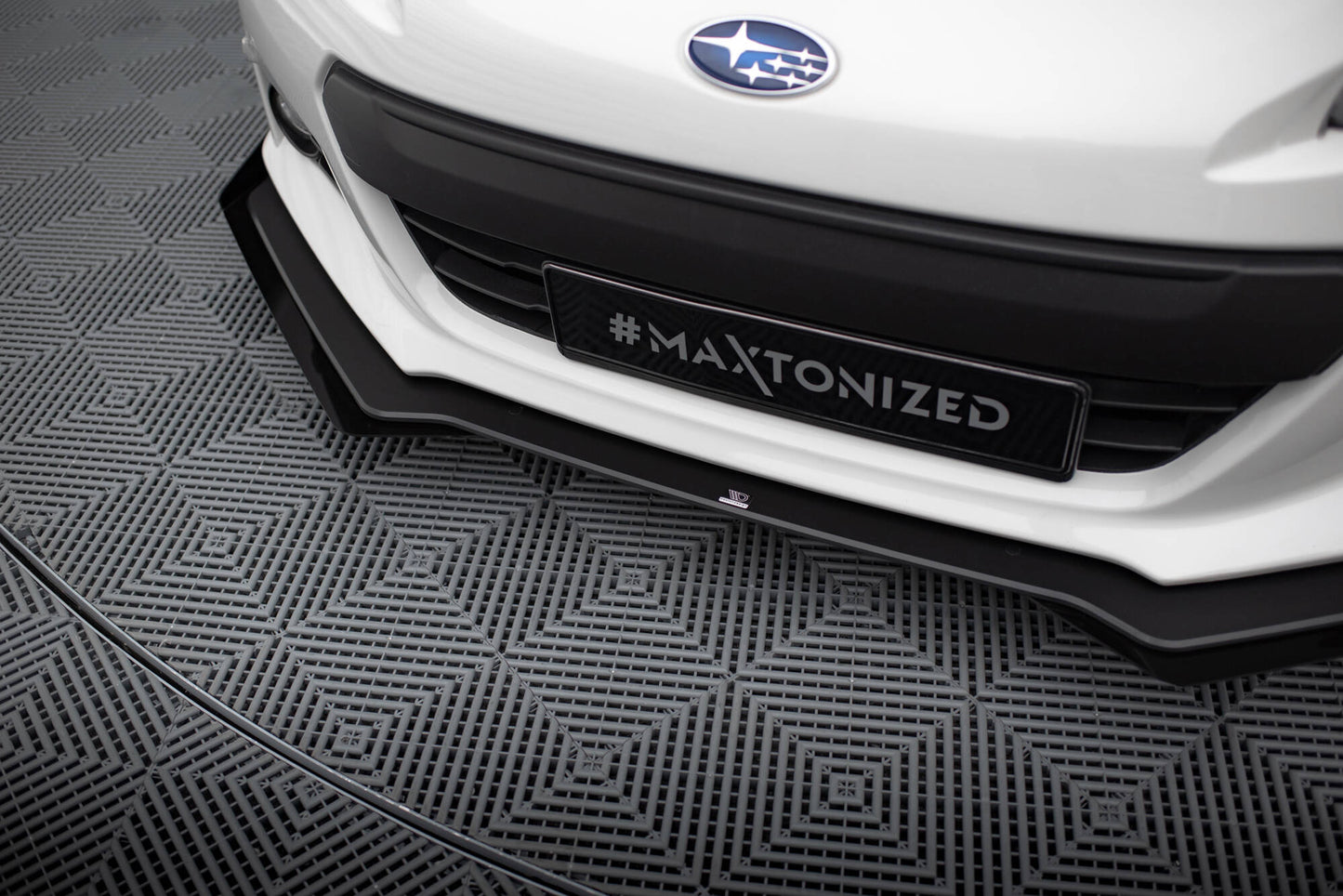 Street Pro Front Ansatz für + Flaps für V.1 + Flaps Subaru BRZ Mk1 schwarz Hochglanz