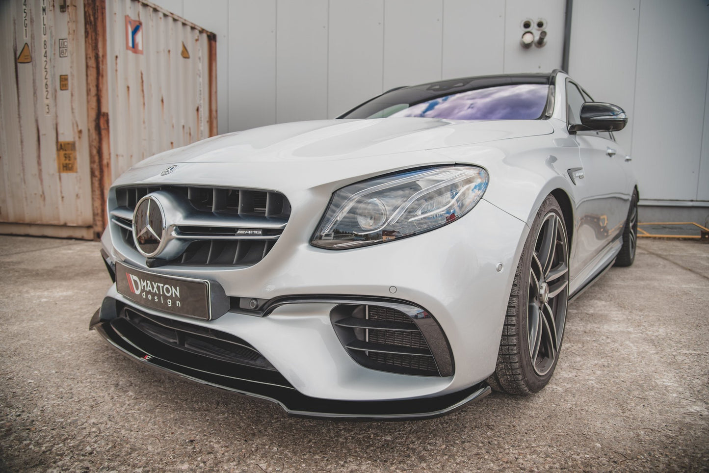 Front Ansatz V.1 für Mercedes-Benz E63 AMG Kombi/Limousine S213/W213 schwarz Hochglanz