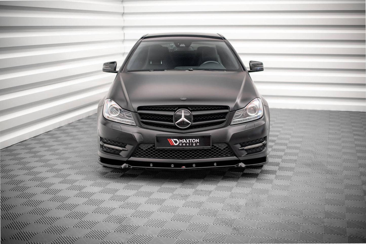 Front Ansatz V.1 für Mercedes-Benz C Coupe / Limousine / Kombi AMG-Line C204 / W204 Facelift / S204 Facelift schwarz Hochglanz