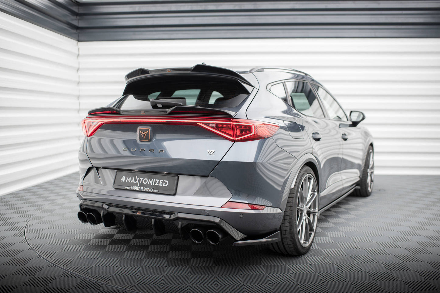 Diffusor Heck Ansatz V.3 für Cupra Formentor VZ Mk1 / Mk1 Facelift schwarz Hochglanz