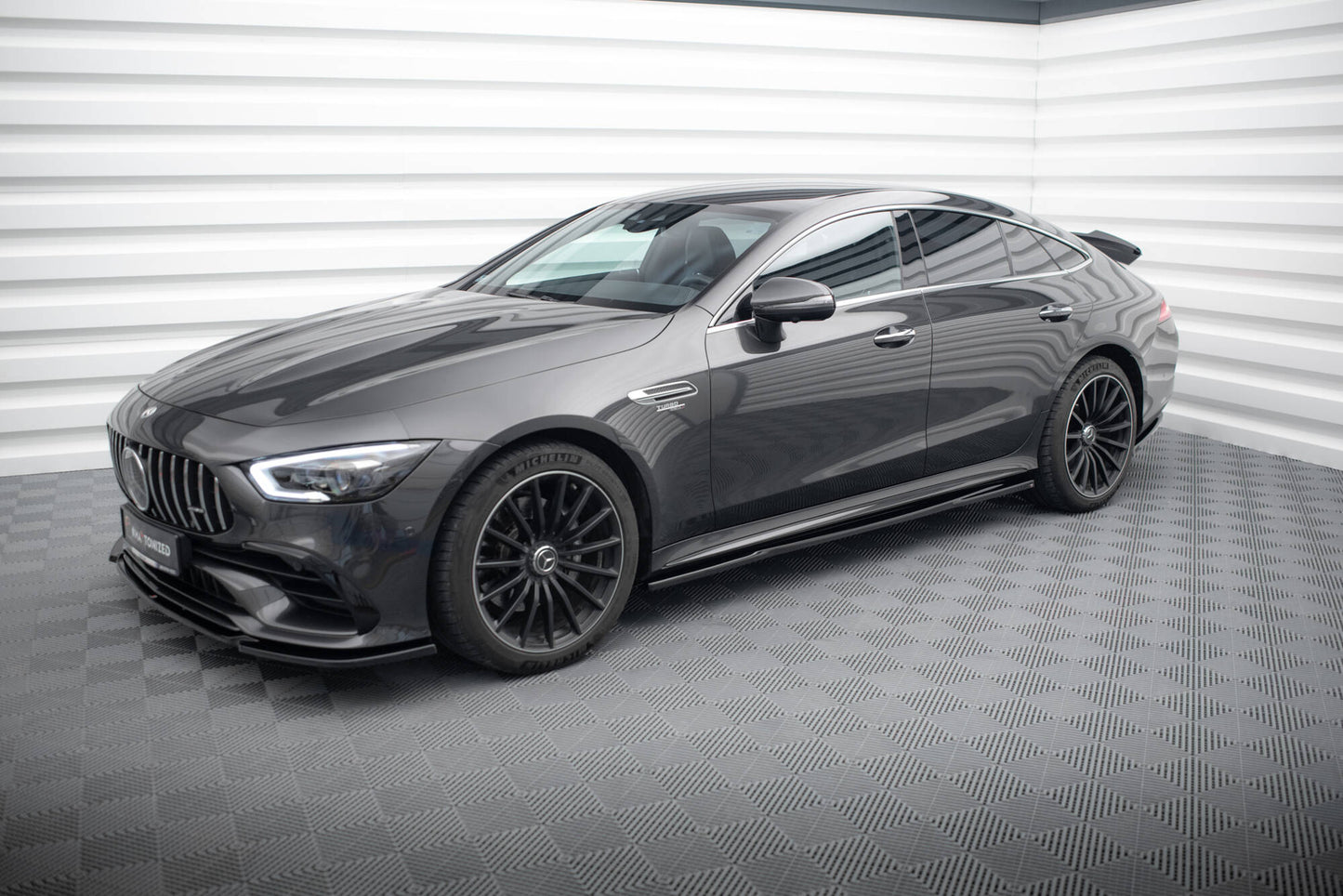 Seitenschweller Ansatz für Mercedes-AMG GT 53 4-Door Coupe schwarz Hochglanz