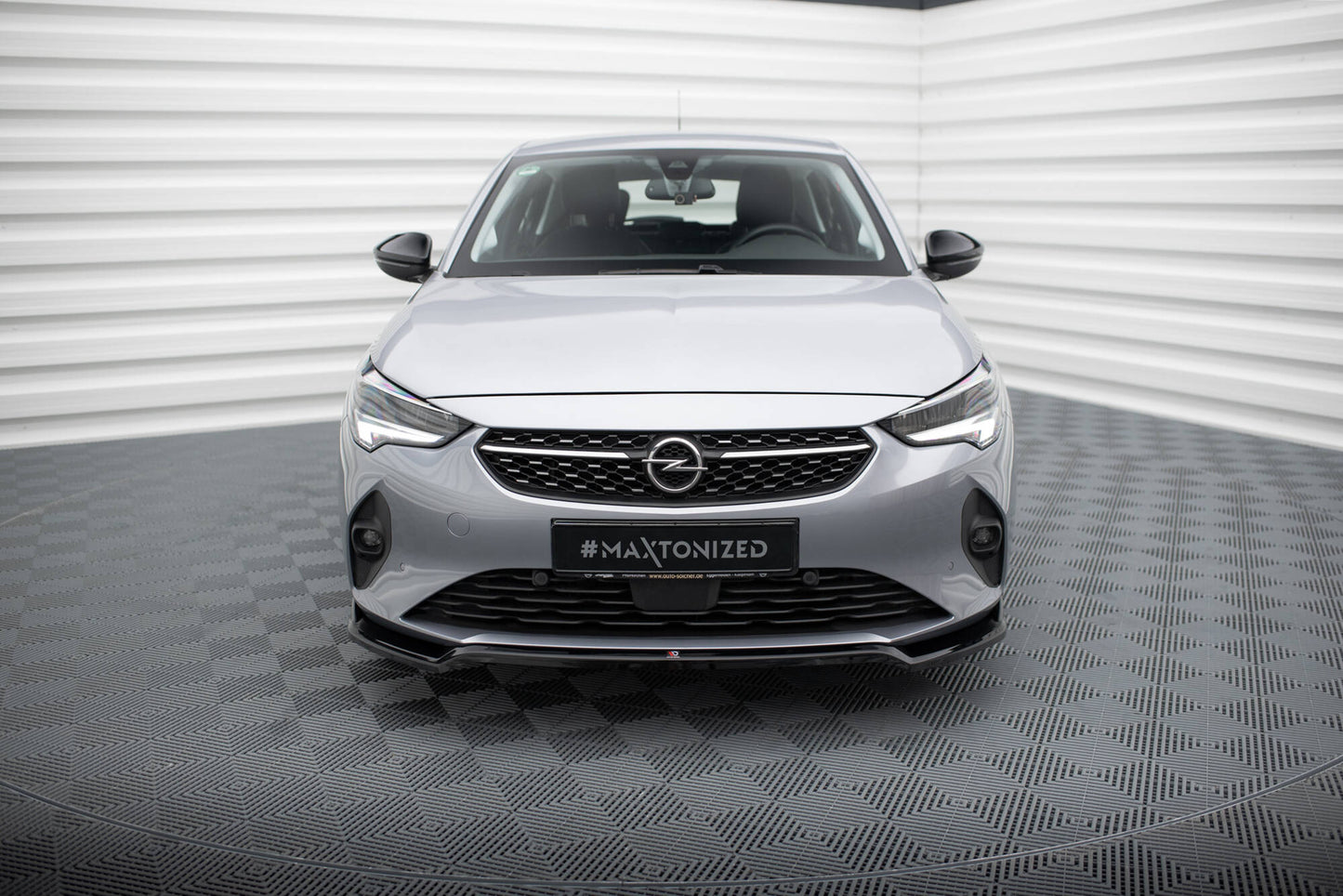 Front Ansatz V.2 für Opel Corsa F ( Mk6) schwarz Hochglanz