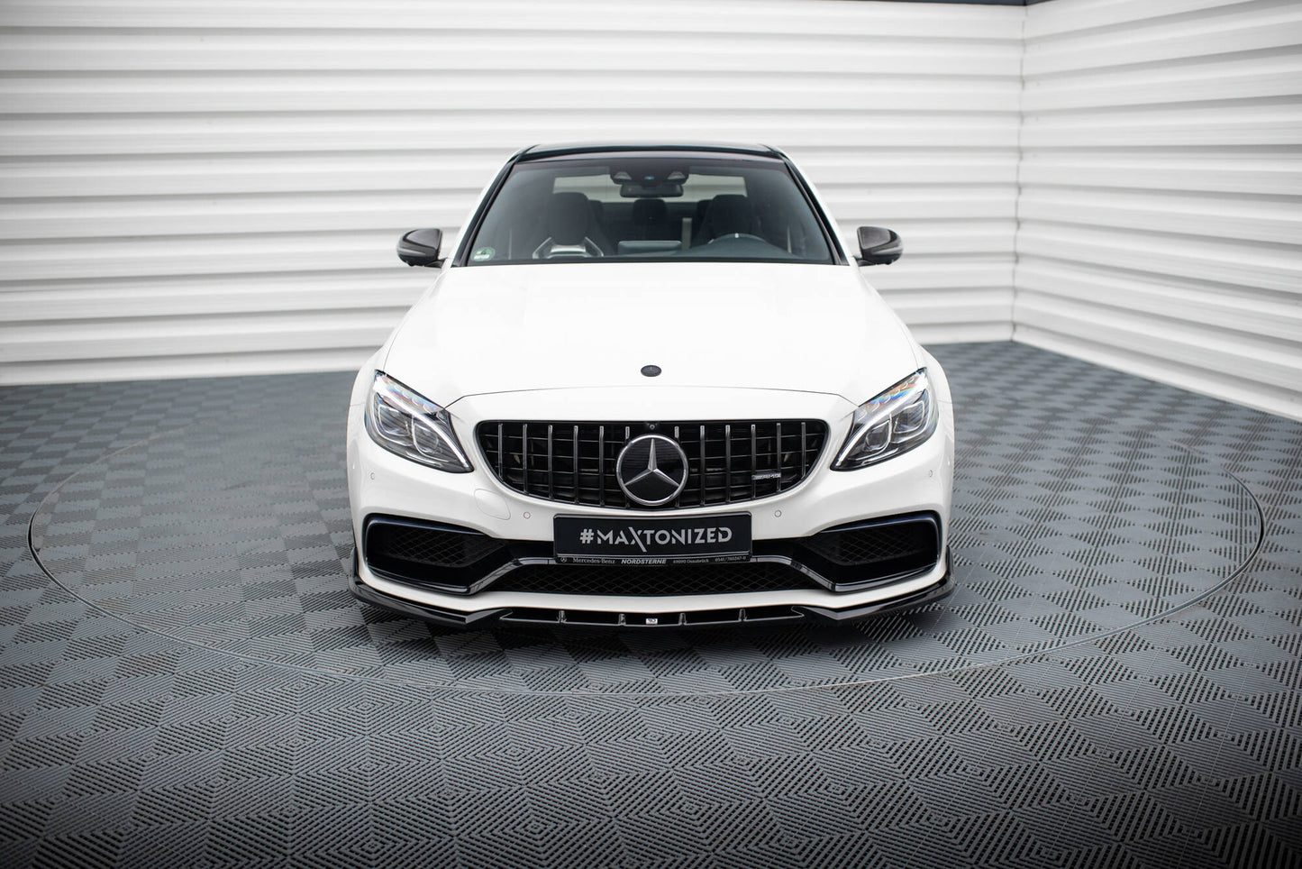 Front Ansatz V.2 für Mercedes-AMG C63 Limousine / Kombi W205 / S205 schwarz Hochglanz