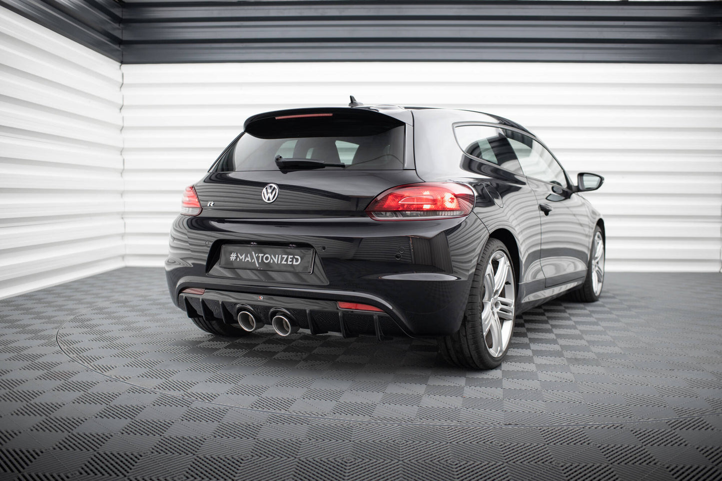 Diffusor Heck Ansatz V.3 für VW Scirocco R Mk3 schwarz Hochglanz