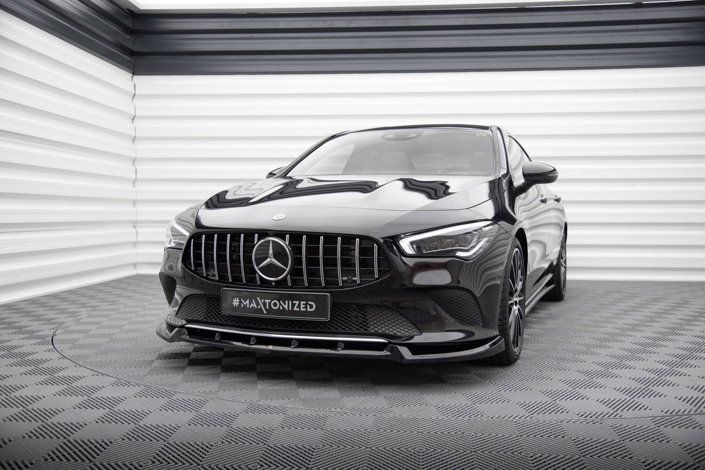 Front Ansatz V.2 für Mercedes-Benz CLA C118 schwarz Hochglanz