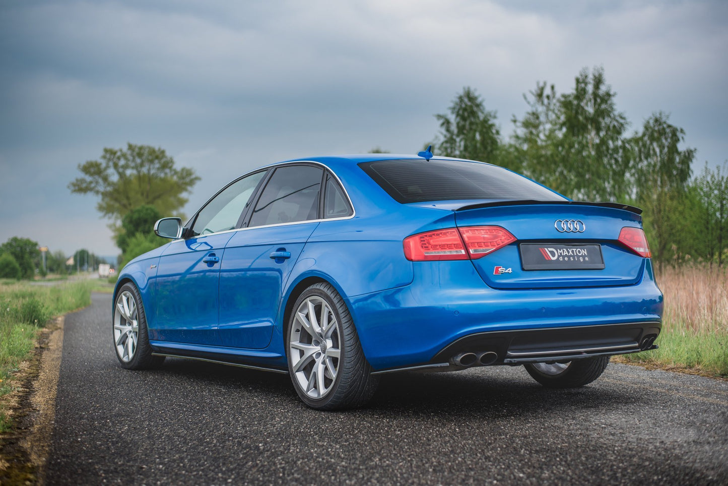 Heckansatz Audi S4 / A4 S-Line B8 Limousine schwarz Hochglanz