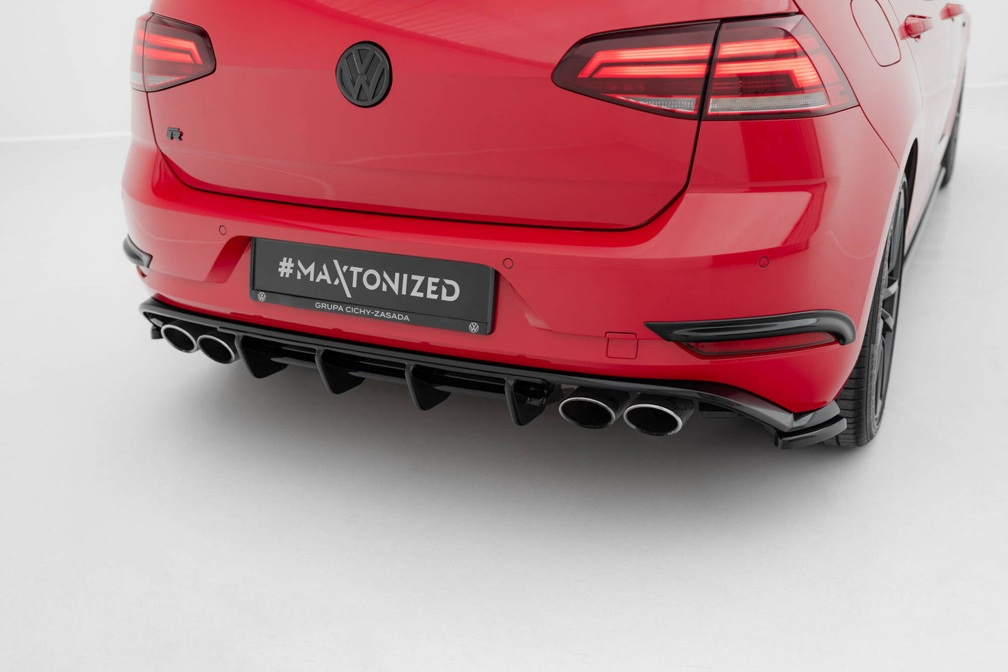 Diffusor Heck Ansatz für VW Golf R Hatchback R Mk7 Facelift schwarz Hochglanz