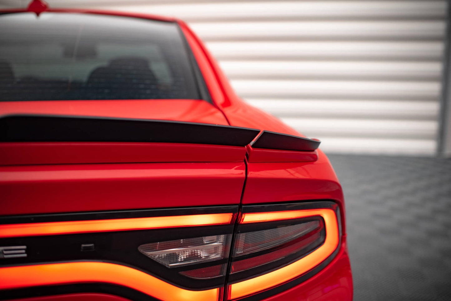 Spoiler CAP für Paket Dodge Charger RT Mk7 Facelift schwarz Hochglanz