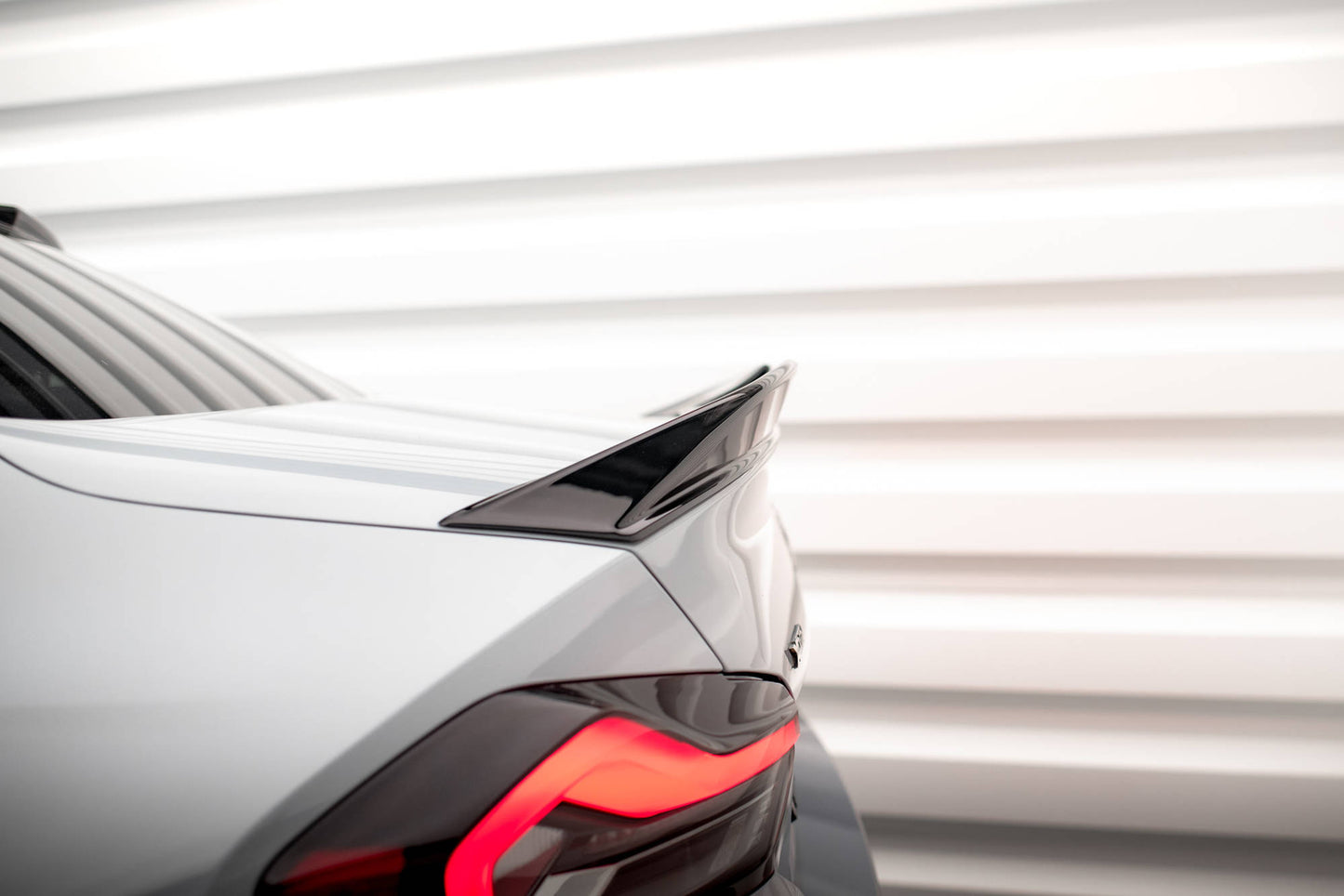 Spoiler CAP 3D für BMW 2 Coupe G42 / M2 G87 schwarz Hochglanz