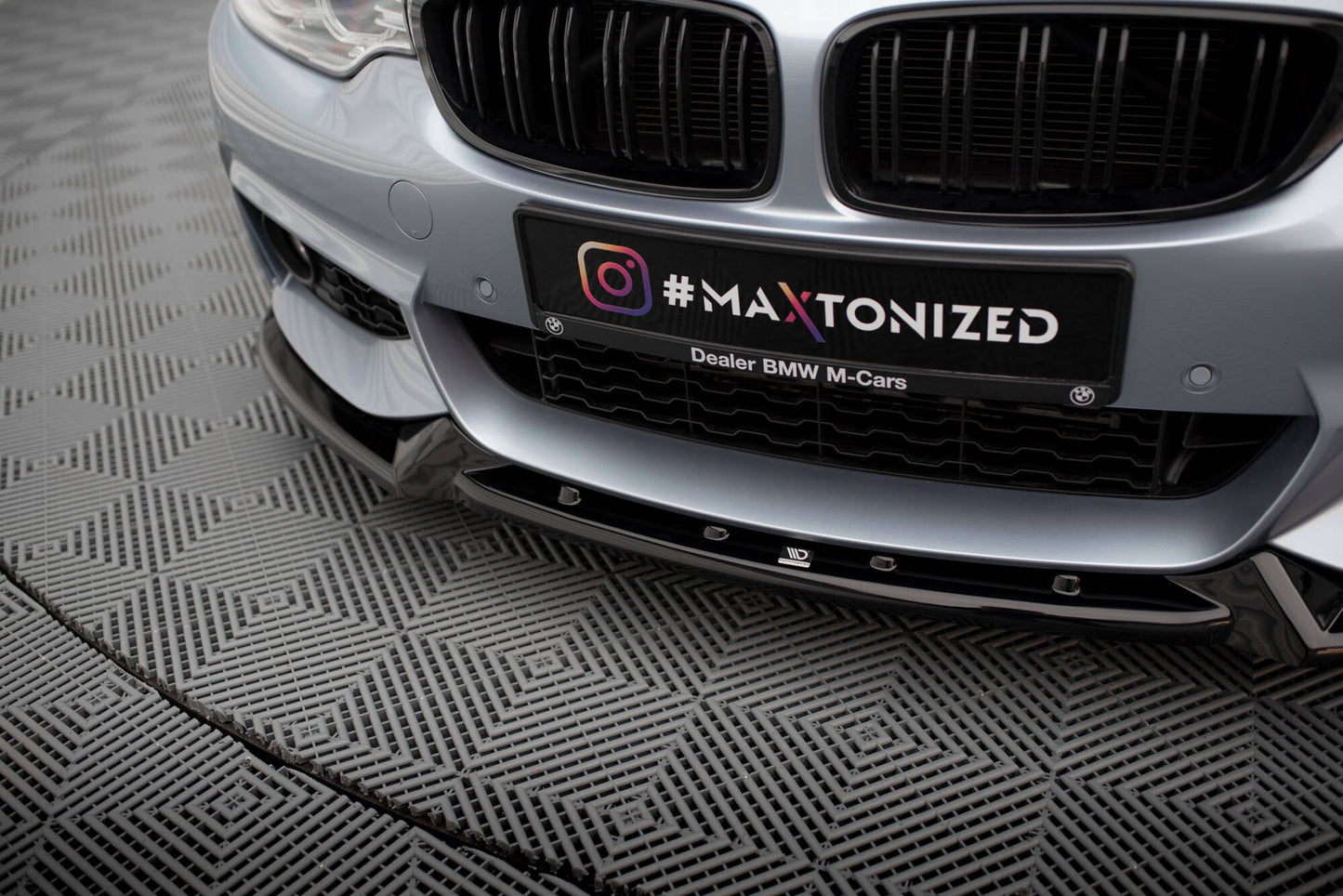 Front Ansatz V.4 für BMW 4er Coupe / Gran Coupe / Cabrio M-Paket F32 / F36 / F33 schwarz Hochglanz