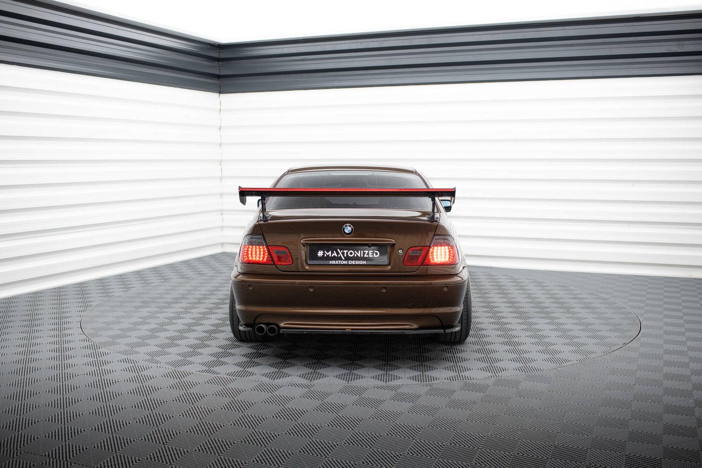 Carbon Spoiler With External Brackets Uprights + LED BMW 3er Coupe E46