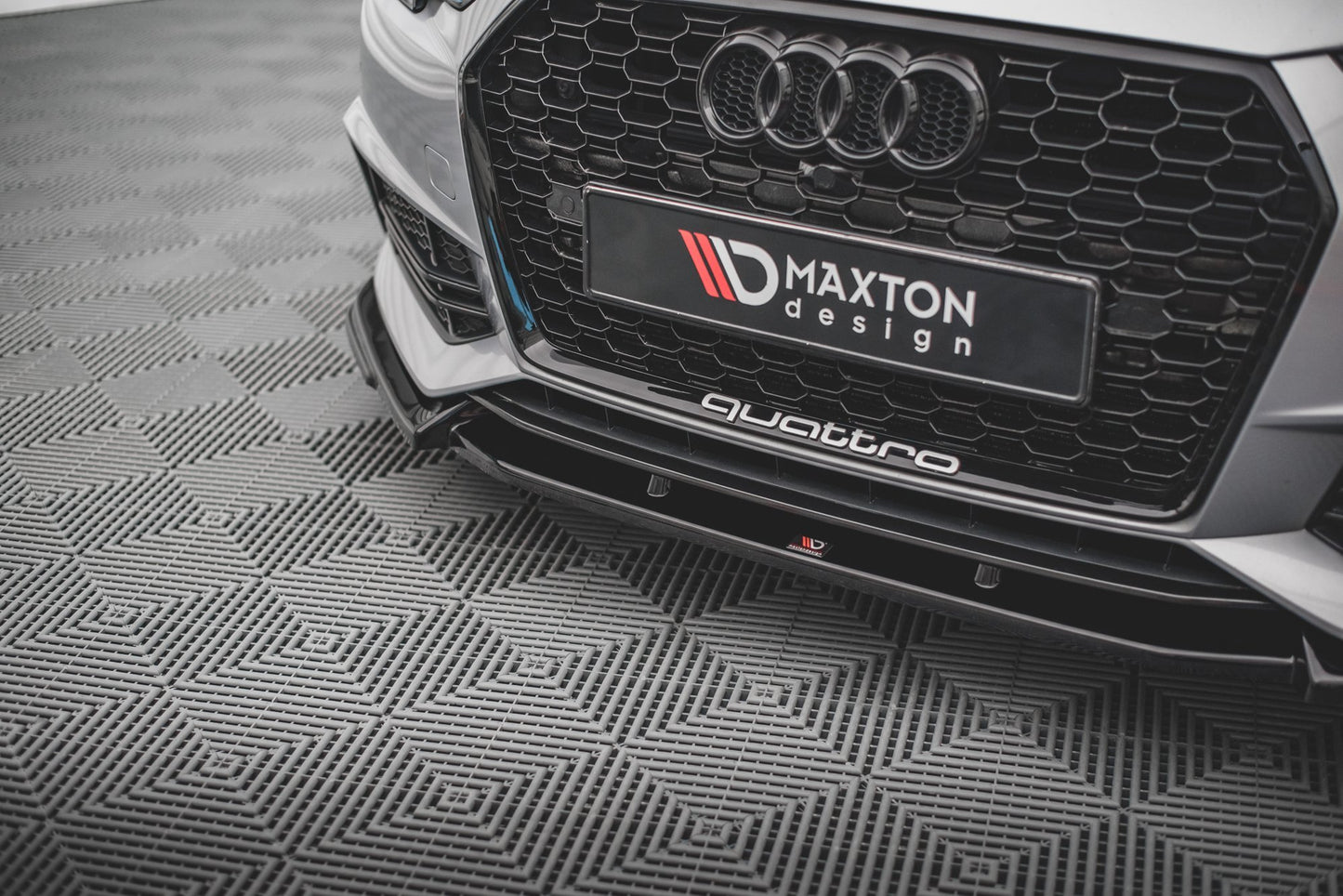Front Ansatz V.3 für Audi S4 / A4 S-Line B9 schwarz Hochglanz