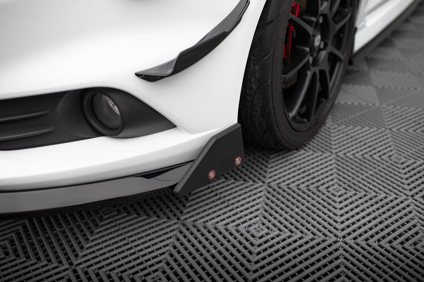 Front Ansatz V.6 + Flaps für Ford Fiesta ST Mk7 Facelift