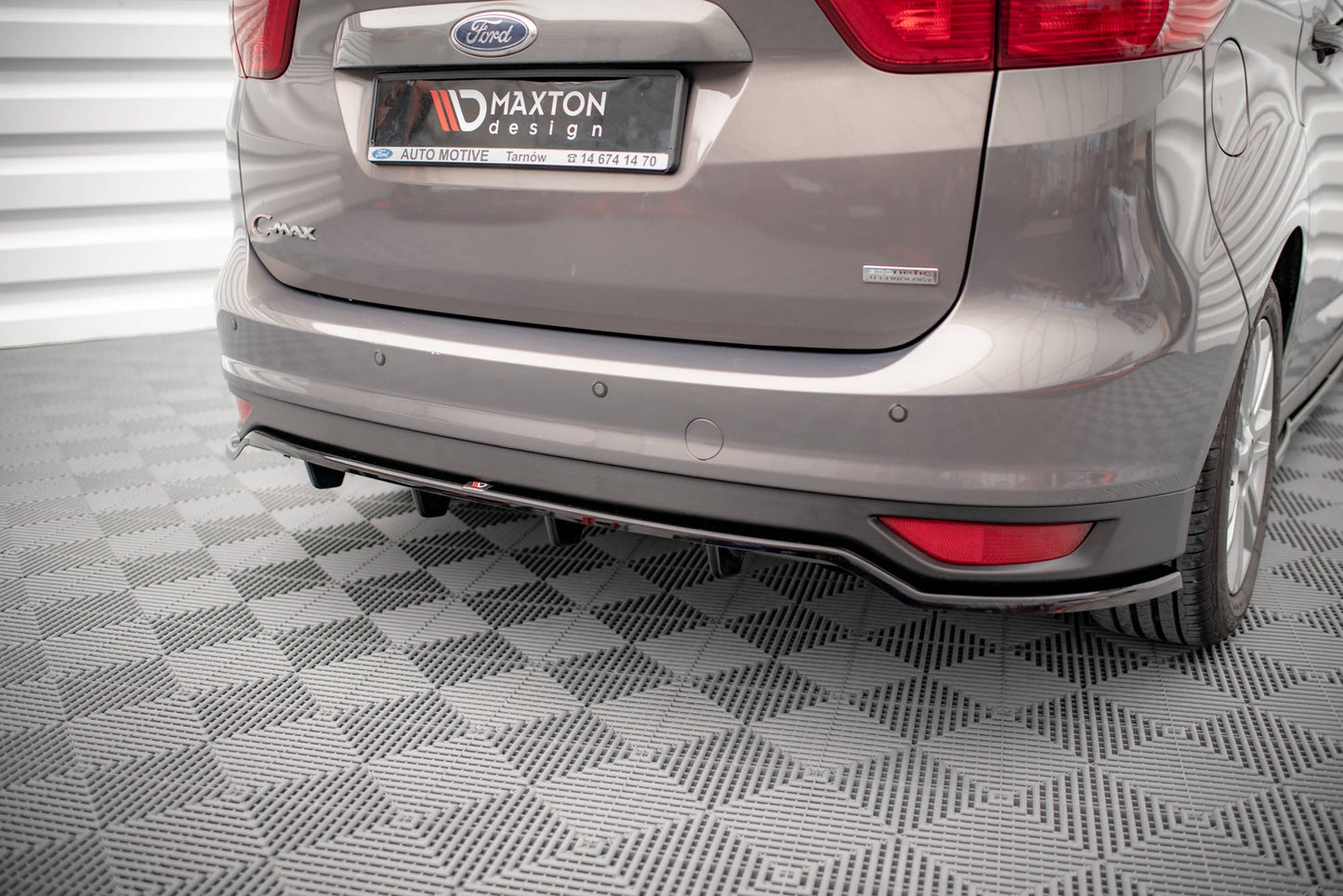 Mittlerer Cup Diffusor DTM Look Heck Ansatz für Ford C-Max Mk2 schwarz Hochglanz