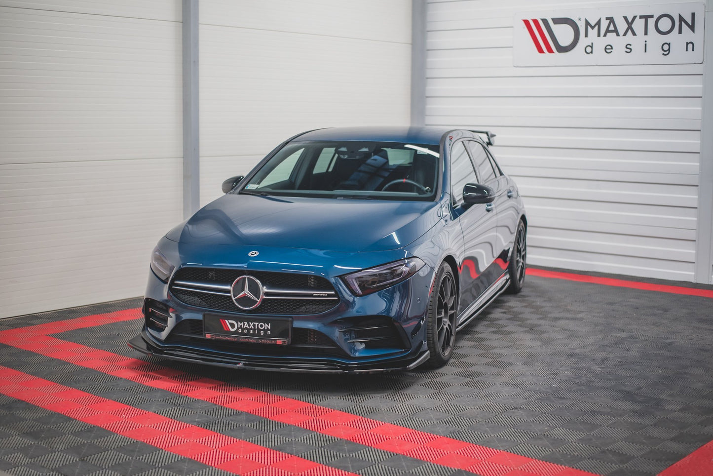 Front Ansatz V.3 für Mercedes A35 AMG Aero W177 schwarz Hochglanz