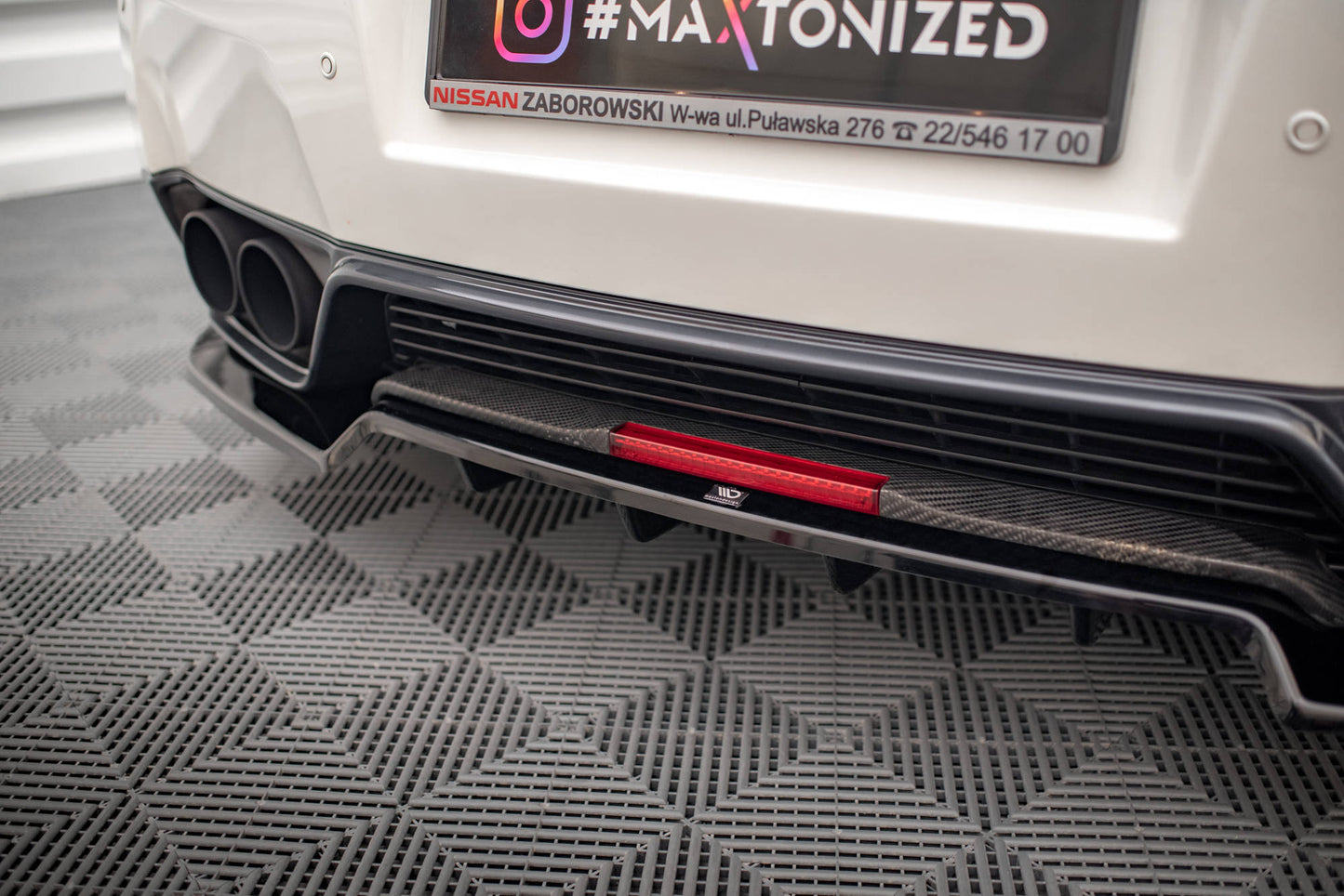 Mittlerer Diffusor Heck Ansatz +Flaps für Nissan GTR R35 Facelift