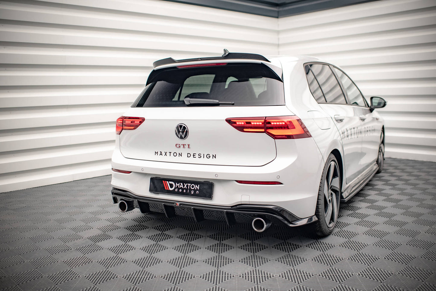 Diffusor Heck Ansatz V.4 für VW Golf GTI Mk8