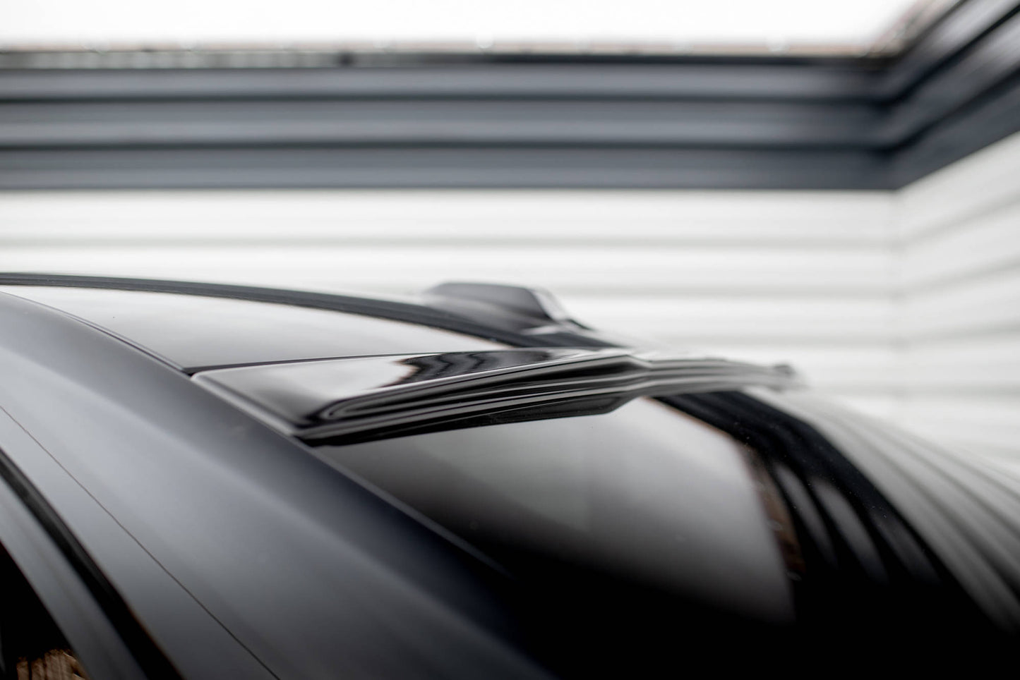 Heckscheiben Spoiler für BMW 7 G70 schwarz Hochglanz
