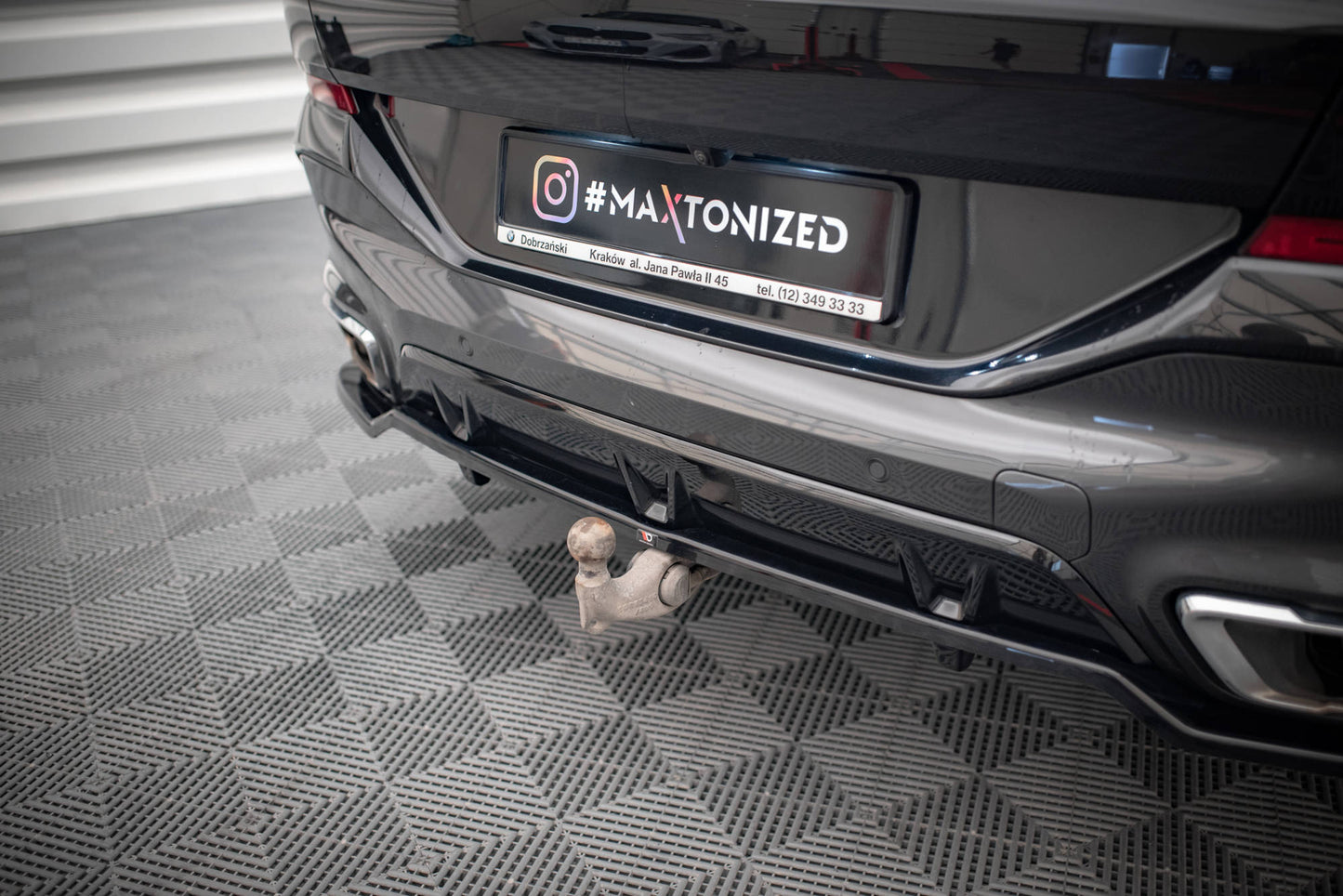 Mittlerer Cup Diffusor DTM Look Heck Ansatz für V.3 BMW X6 M-Paket G06 schwarz Hochglanz