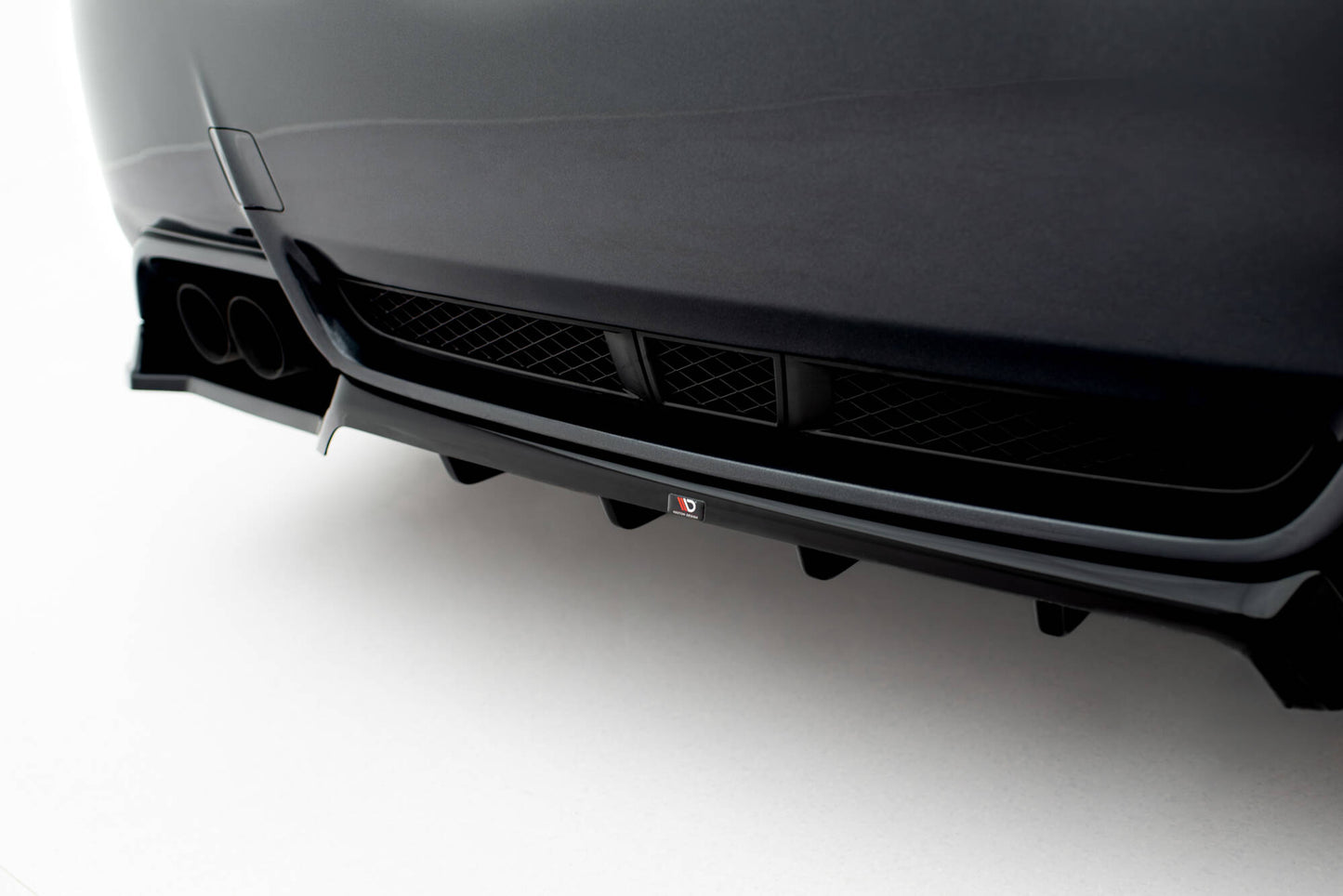Mittlerer Cup Diffusor DTM Look Heck Ansatz für Subaru Impreza WRX STI Mk3 Facelift schwarz Hochglanz