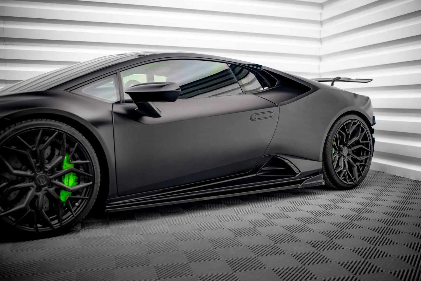Seitenschweller Ansatz für Lamborghini Huracan EVO schwarz Hochglanz