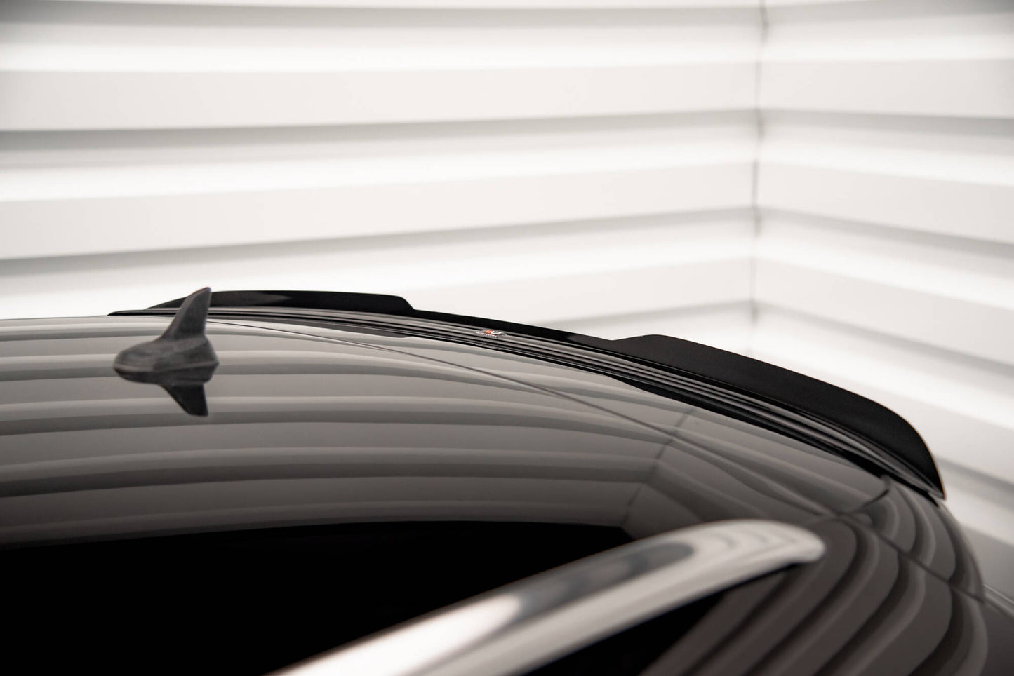 Spoiler CAP V.1 für Audi A6 C7 Avant schwarz Hochglanz