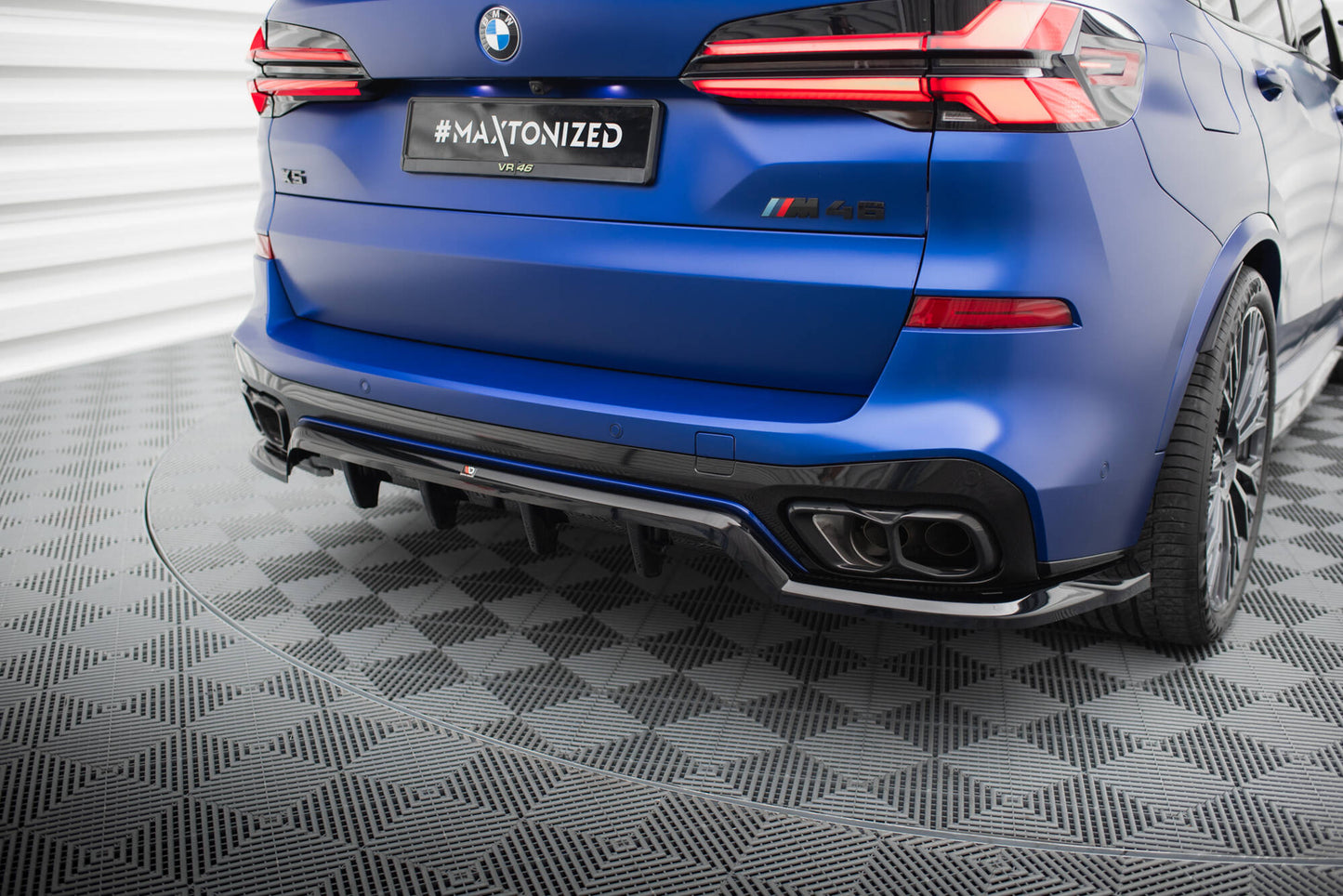 Mittlerer Cup Diffusor DTM Look Heck Ansatz für V.1 BMW X5 M-Paket G05 Facelift schwarz Hochglanz