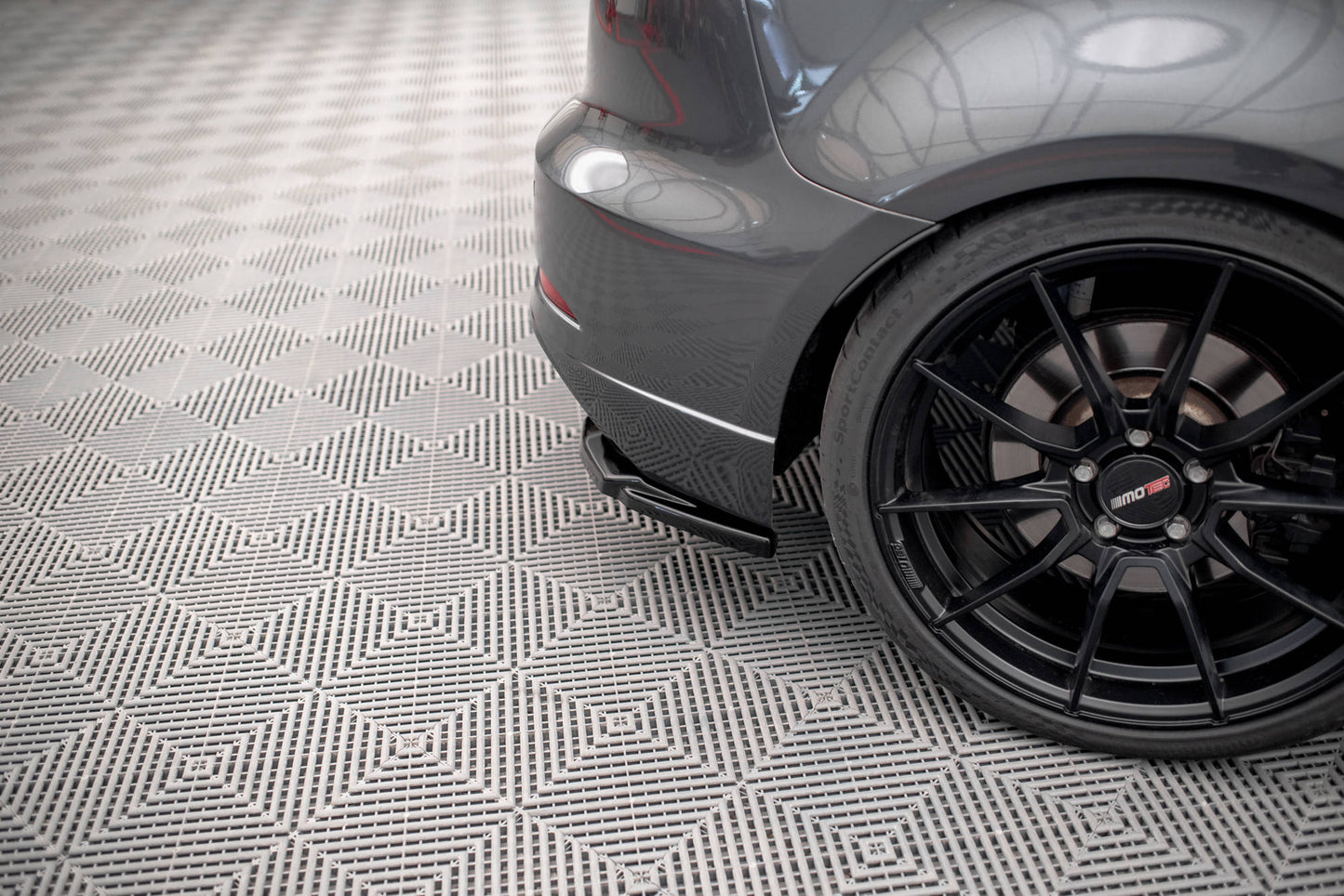 Heck Ansatz Flaps Diffusor V.1 für Audi S3 Sportback 8V Facelift schwarz Hochglanz