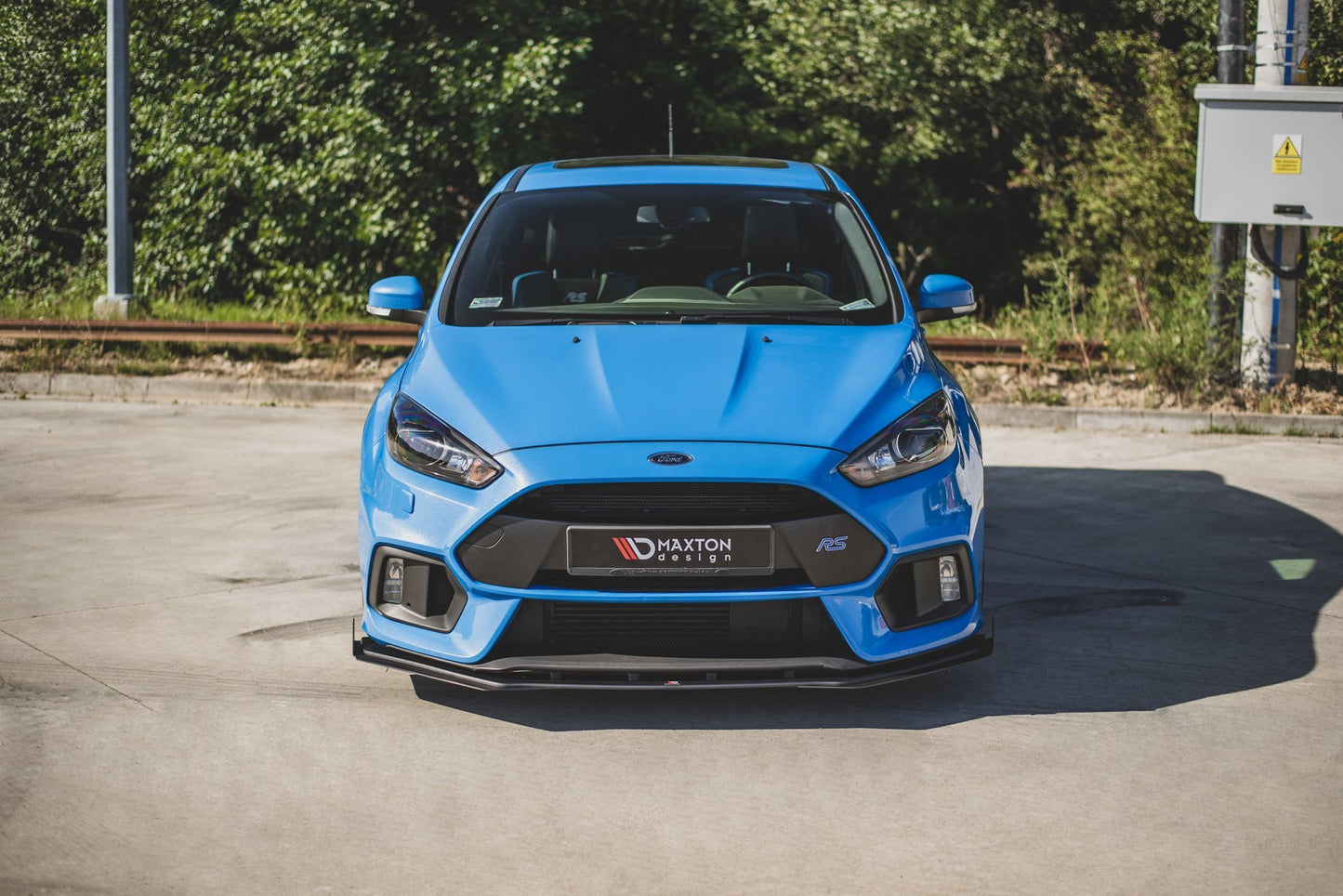 Street Pro Front Ansatz für + Flaps für Ford Focus RS Mk3 schwarz Hochglanz