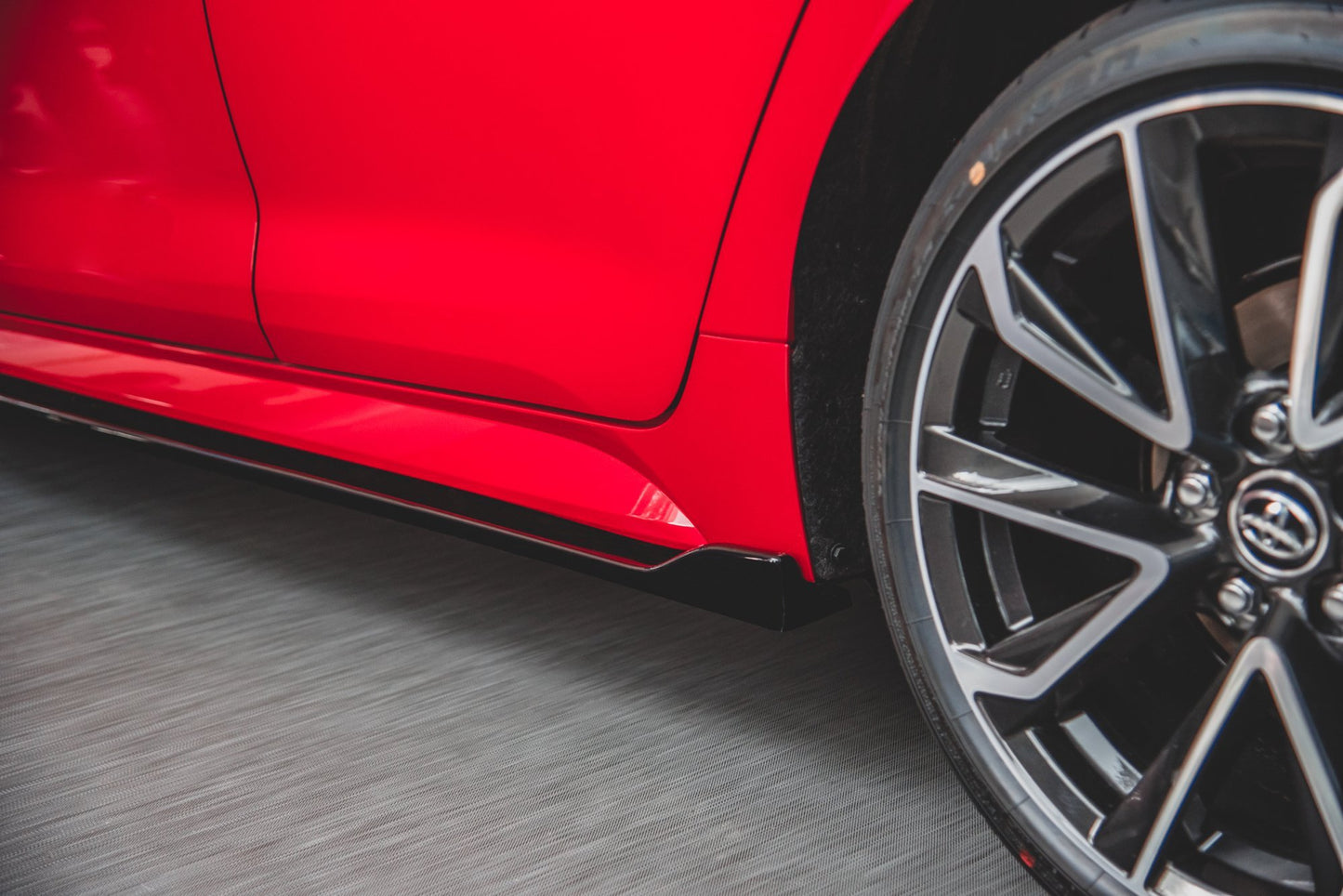 Seitenschweller Ansatz für Toyota Corolla XII Hatchback Carbon Look