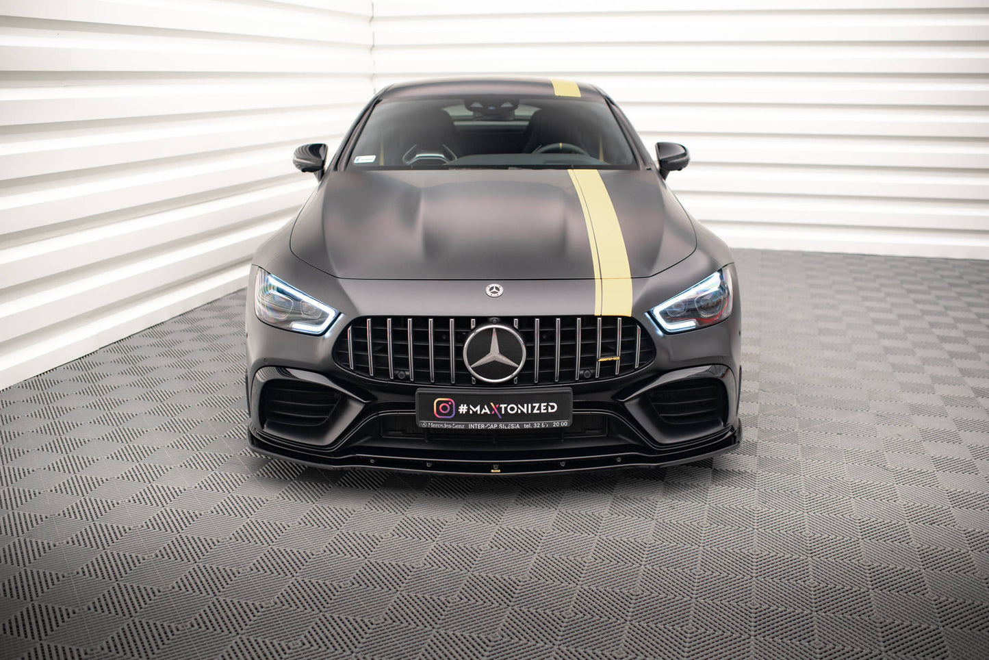 Front Ansatz V.2 für Mercedes-AMG GT 63S 4-Door Coupe Aero schwarz Hochglanz