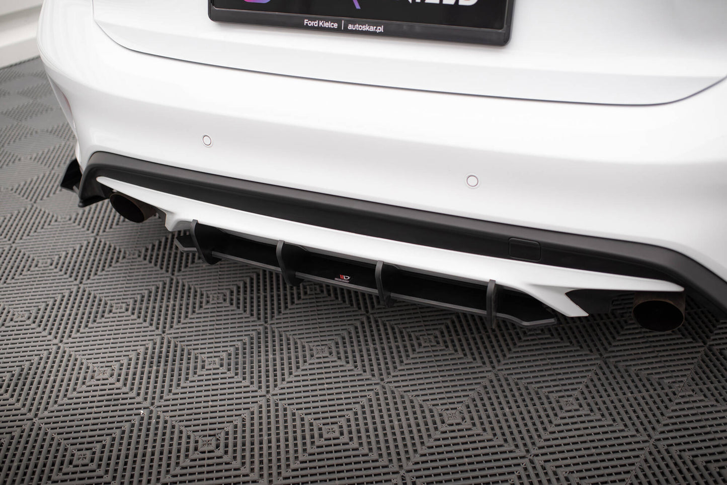 Robuste Racing Heckschürze für Ford Focus ST Mk4