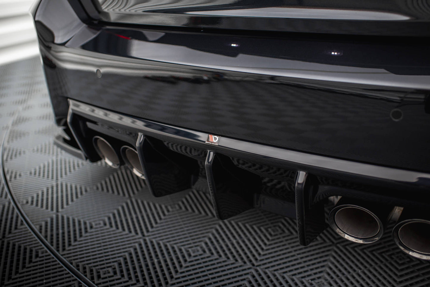 Diffusor Heck Ansatz V.1 für BMW M2 G87 schwarz Hochglanz