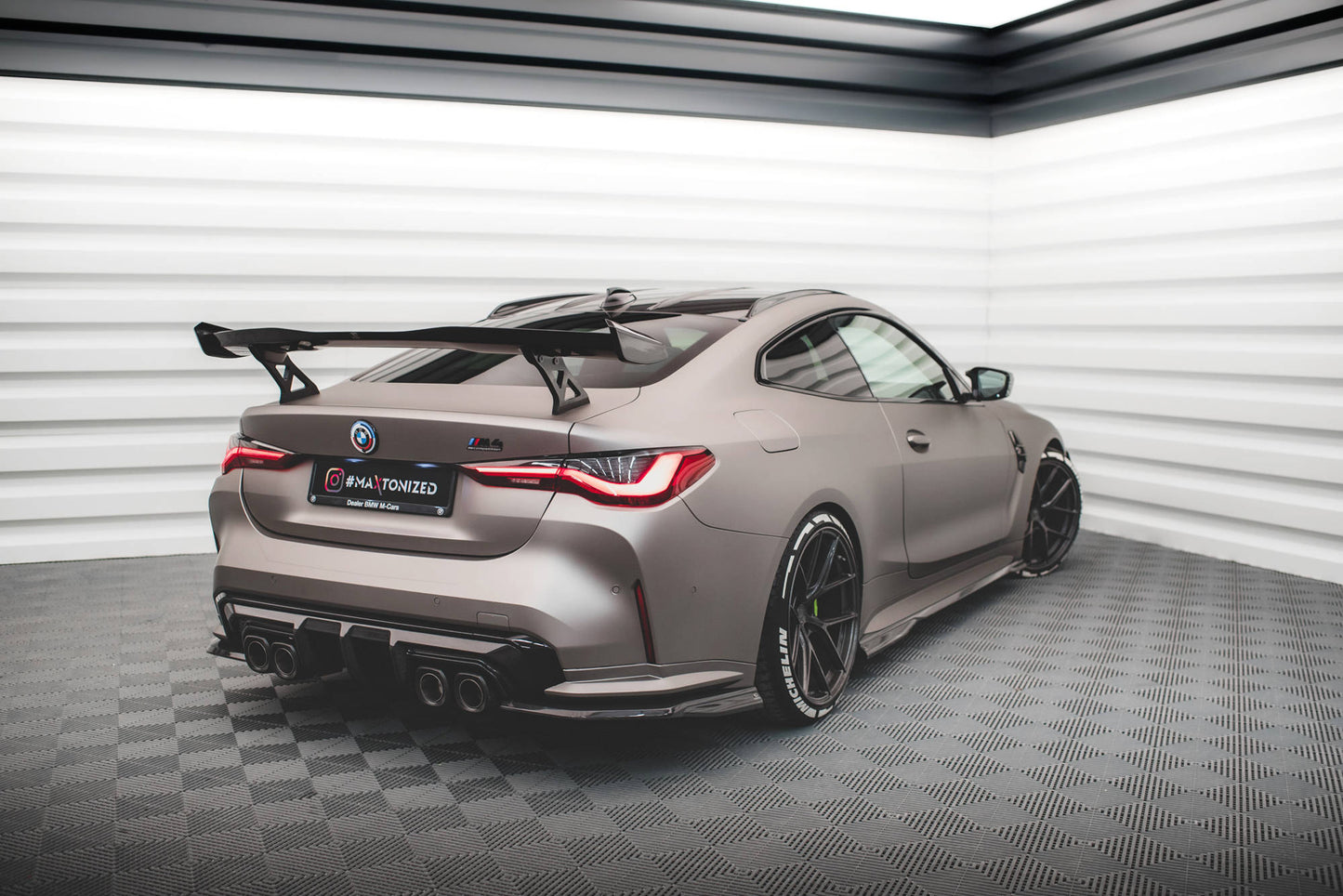 Prepreg Carbon Fiber Heck Ansatz Flaps Diffusor für BMW M4 G82 / G82 Facelift